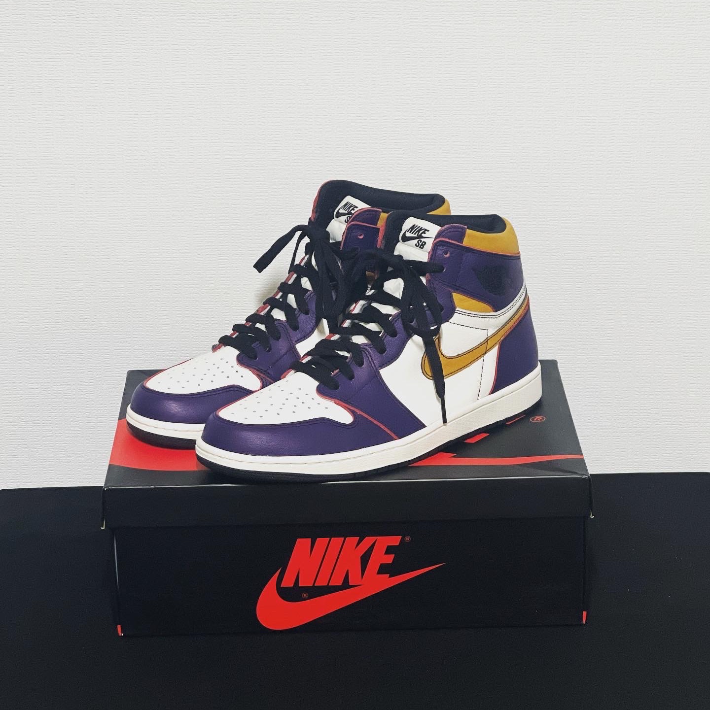 Jordan 1 Retro High OG Defiant SB LA to Chicago 착용 스타일 - 1