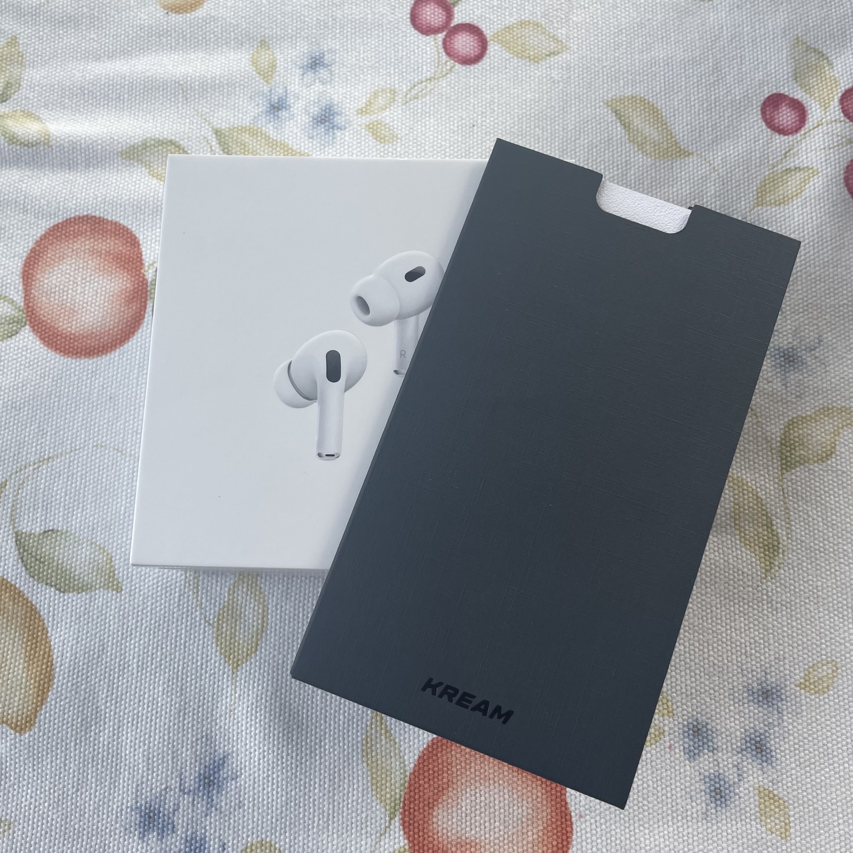 Apple AirPods Pro 2nd Gen (Korean Ver.) 착용 스타일