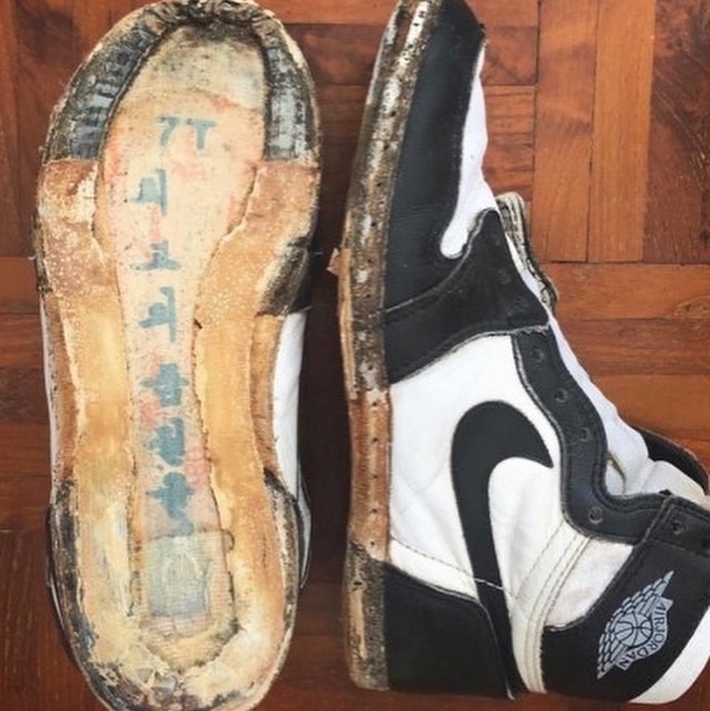 Jordan 1 High 85 Black White, Jordan 1 High 85 College Navy 착용 스타일 - 2