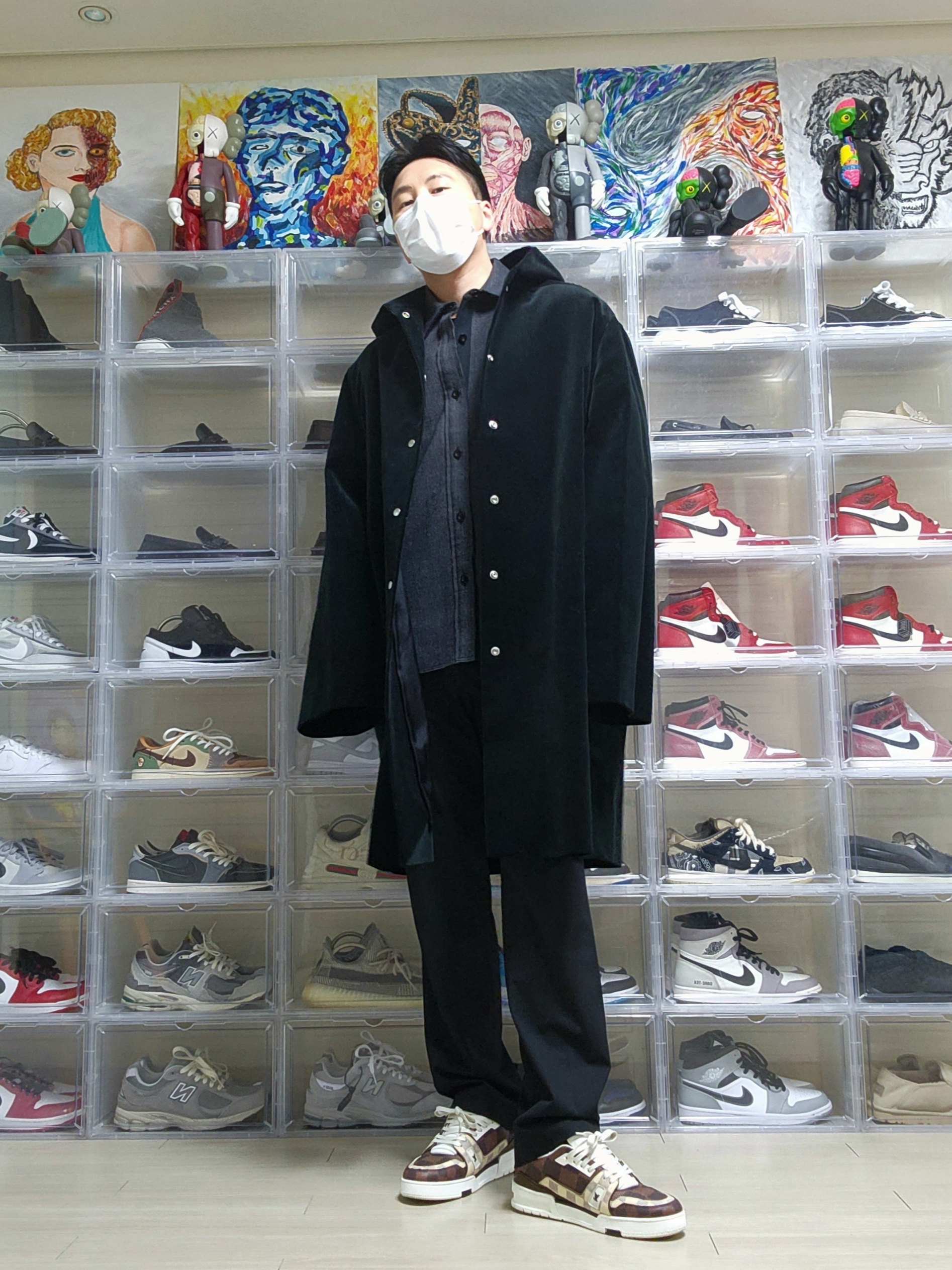 Louis Vuitton LV Trainer Sneakers Damier Ebene 착용 스타일