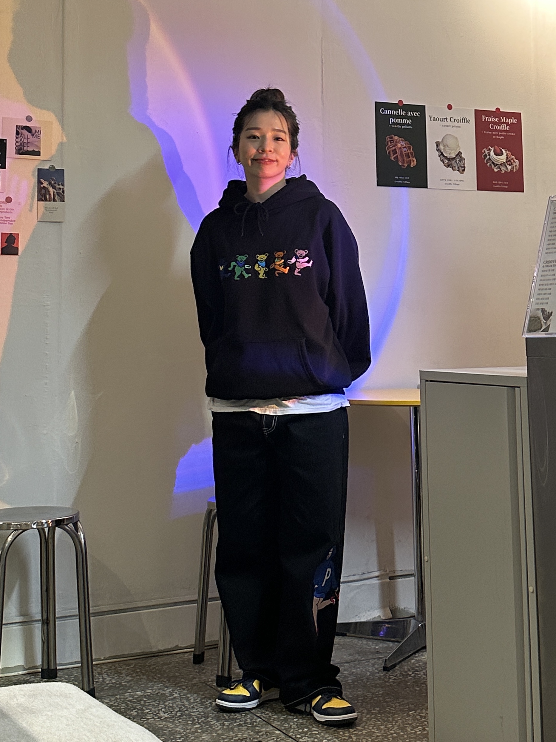 Thisisneverthat x Grateful Dead Dancing Bears Hoodie Black, Palace Handbag Baggies Jean Black - 21SS 착용 스타일 - 2