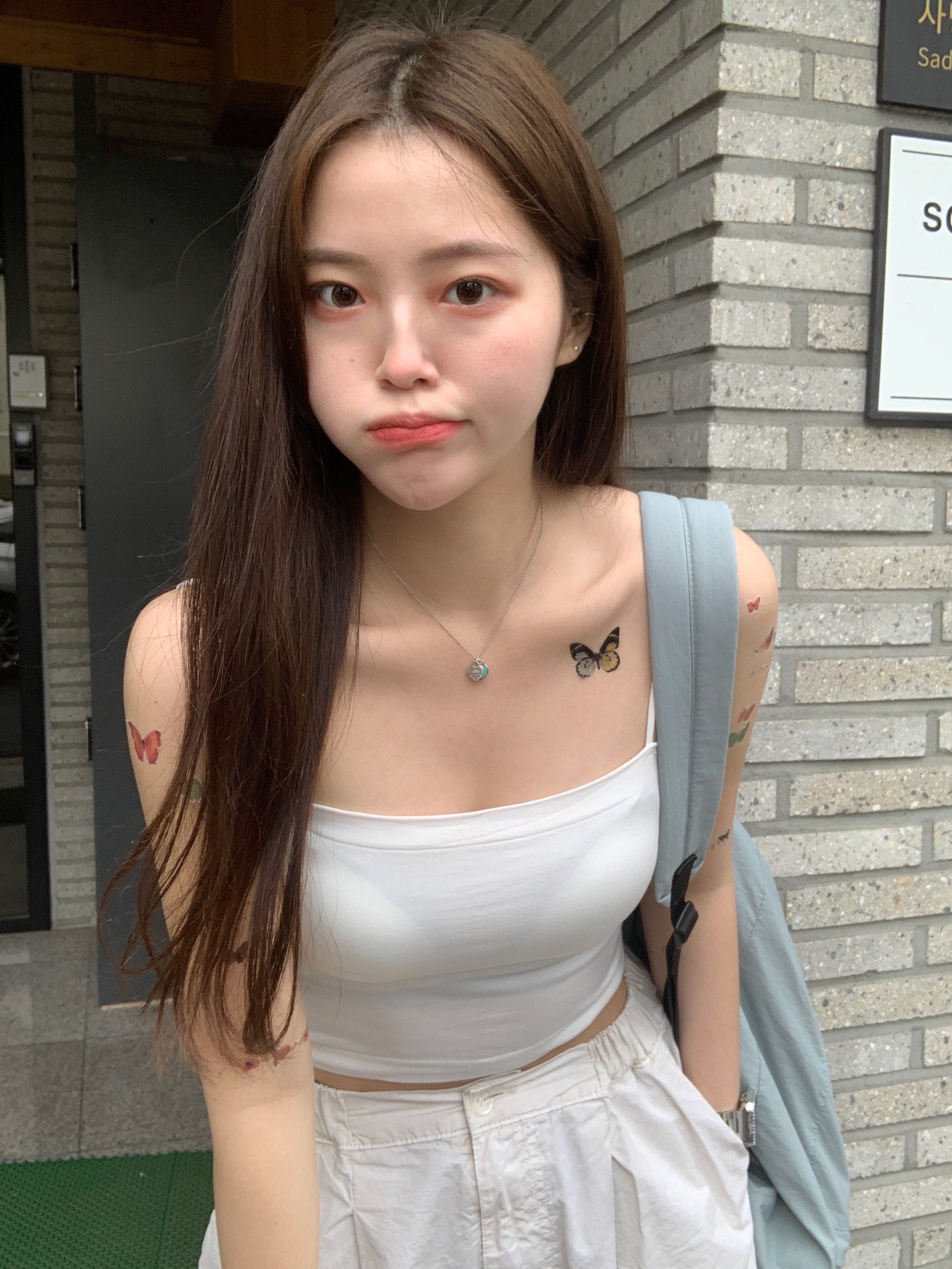 (W) Jordan 1 Low White Wolf Grey 착용 스타일 - 1