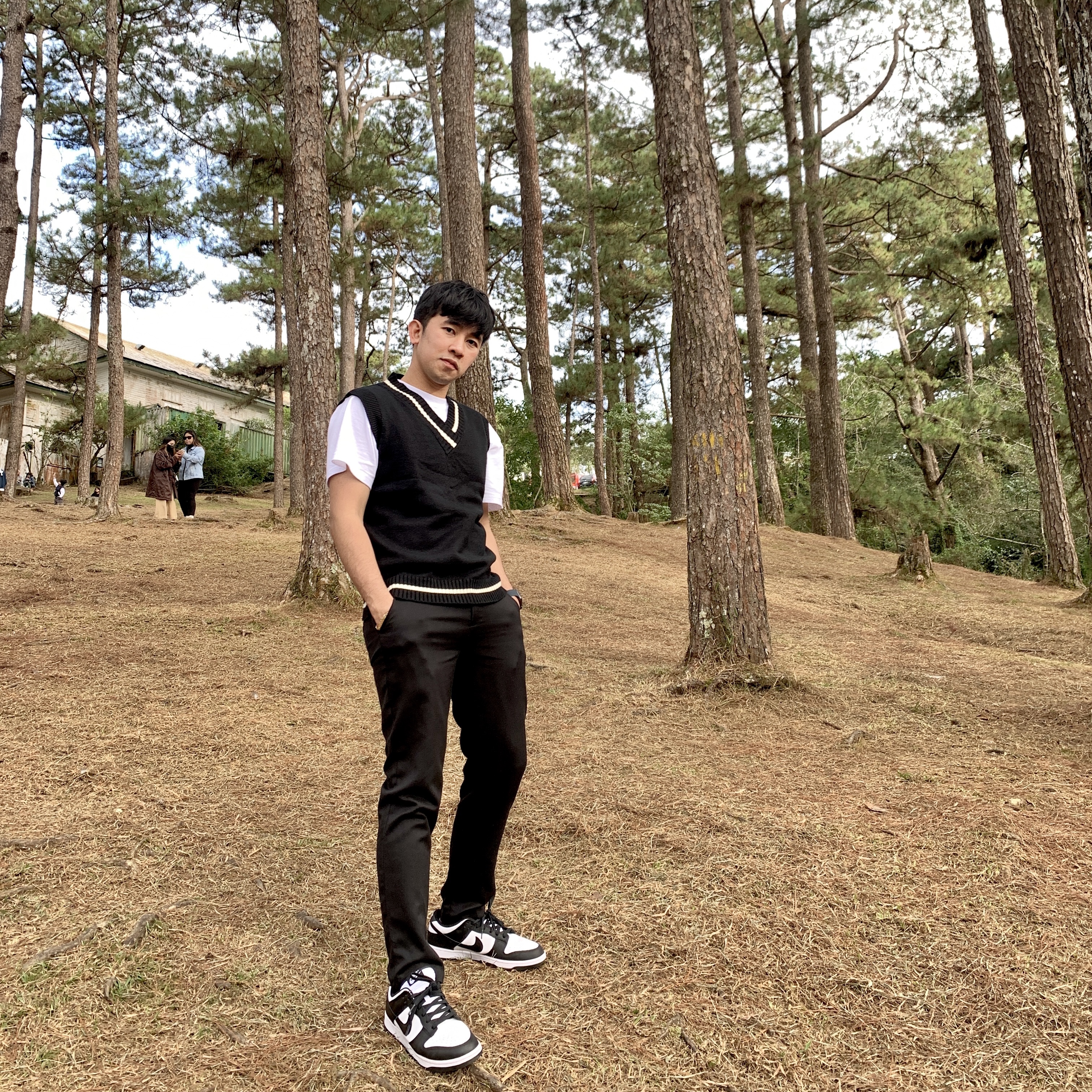 Nike Dunk Low Retro Black 착용 스타일 - 1