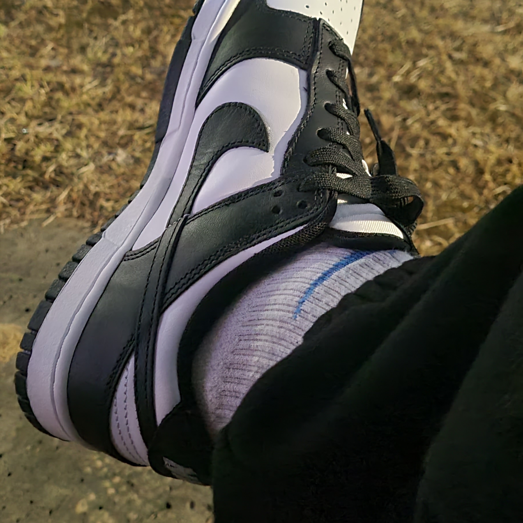Nike Dunk Low Retro Black 착용 스타일