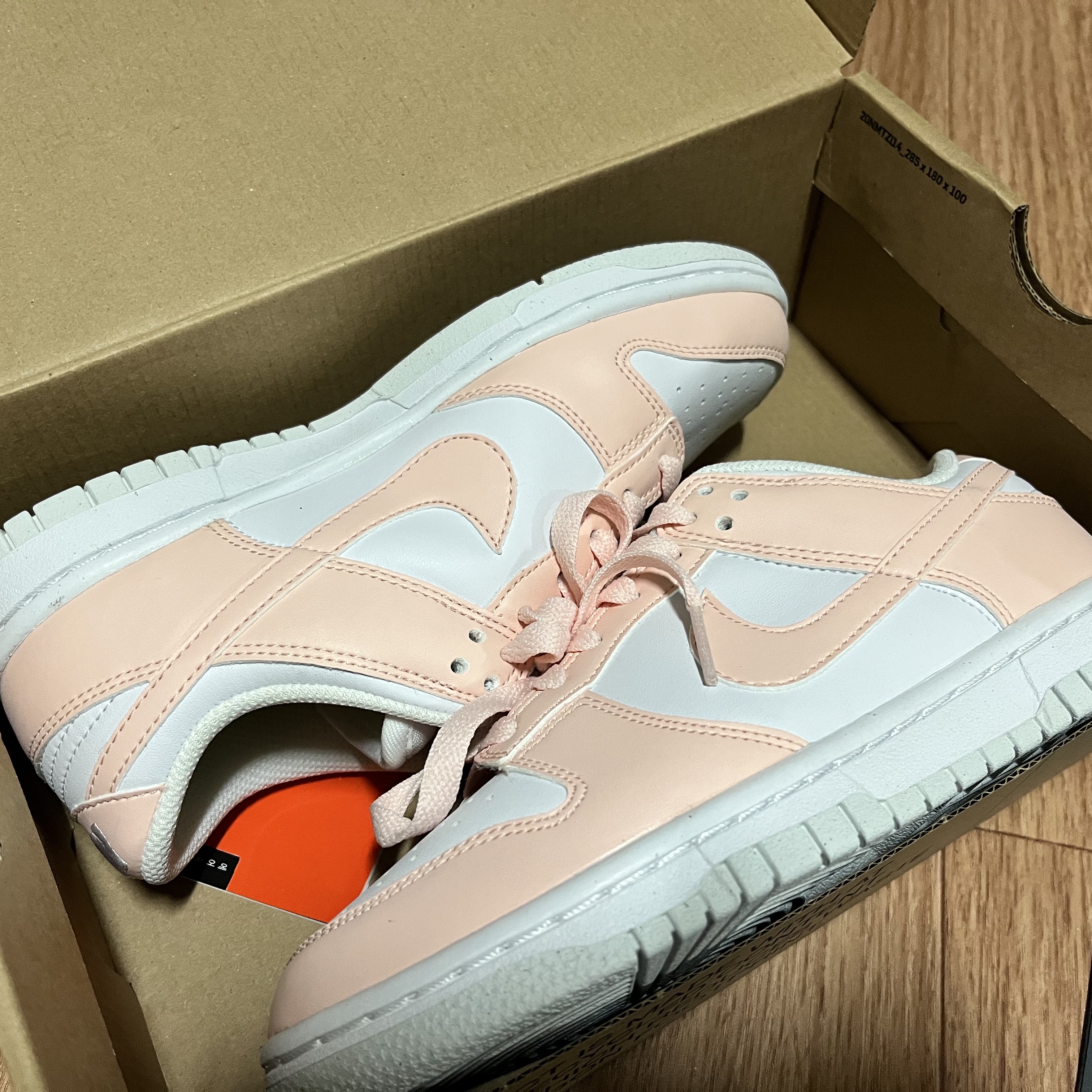 (W) Nike Dunk Low Next Nature Pale Coral 착용 스타일