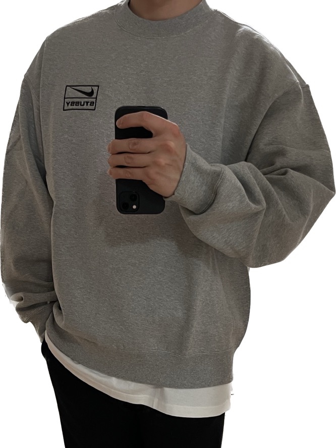 Nike x Stussy NRG Fleece Crewneck Dark Grey Heather (DO9337-063) 착용 스타일