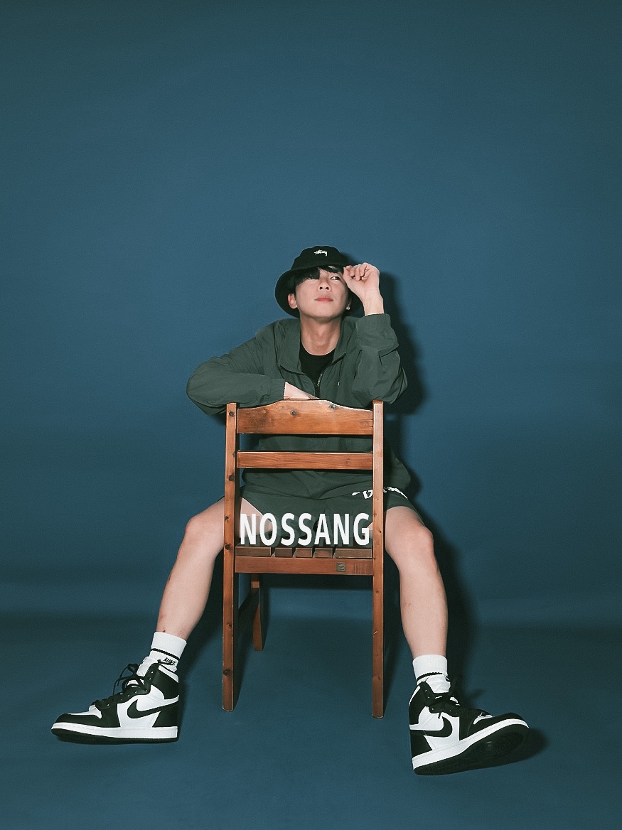 Jordan 1 High 85 Black White, Nike x Stussy Windrunner Jacket Off Noir 착용 스타일 - 1