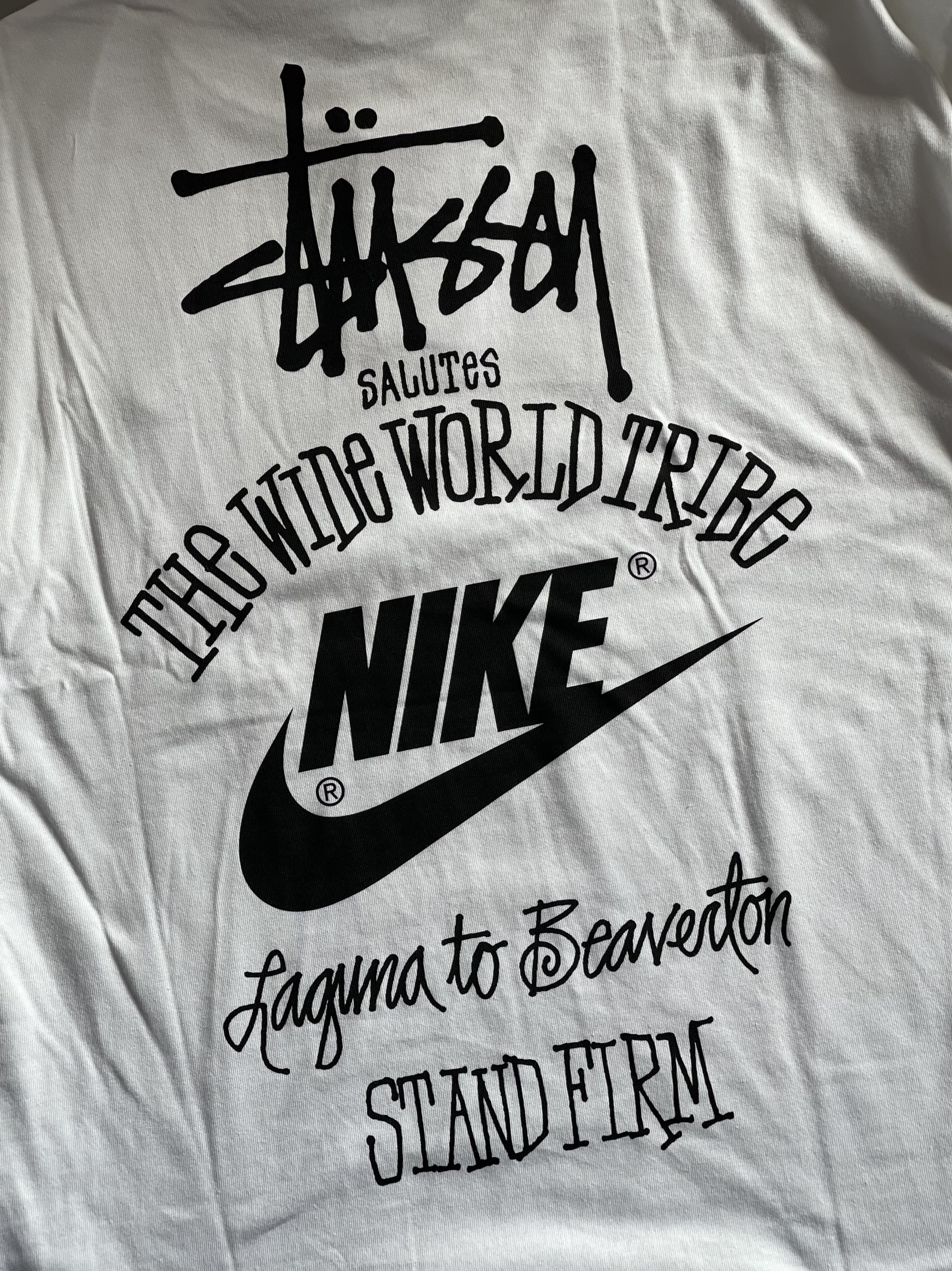 Nike x Stussy T-Shirt White (DV1774-100) 착용 스타일