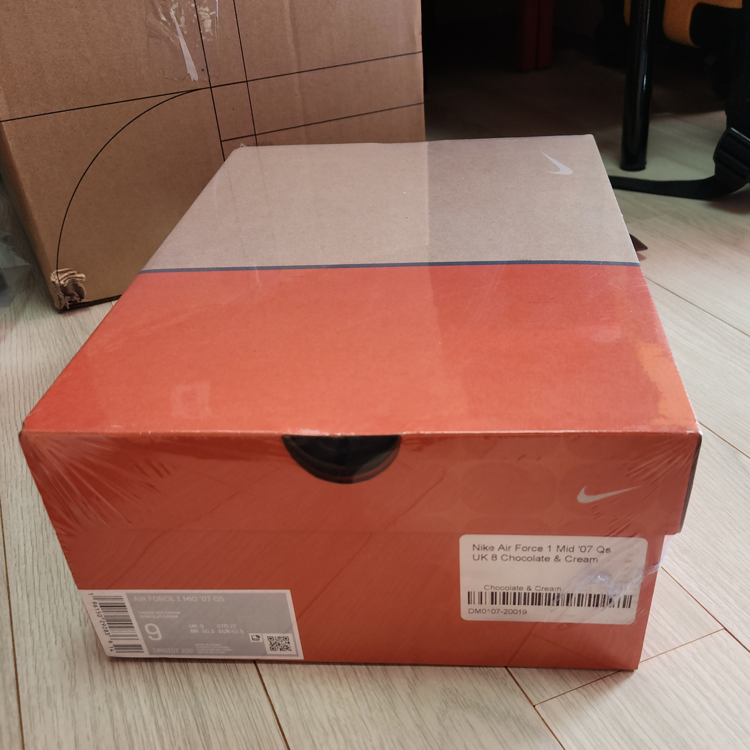 Nike Air Force 1 Mid '07 QS Chocolate 착용 스타일