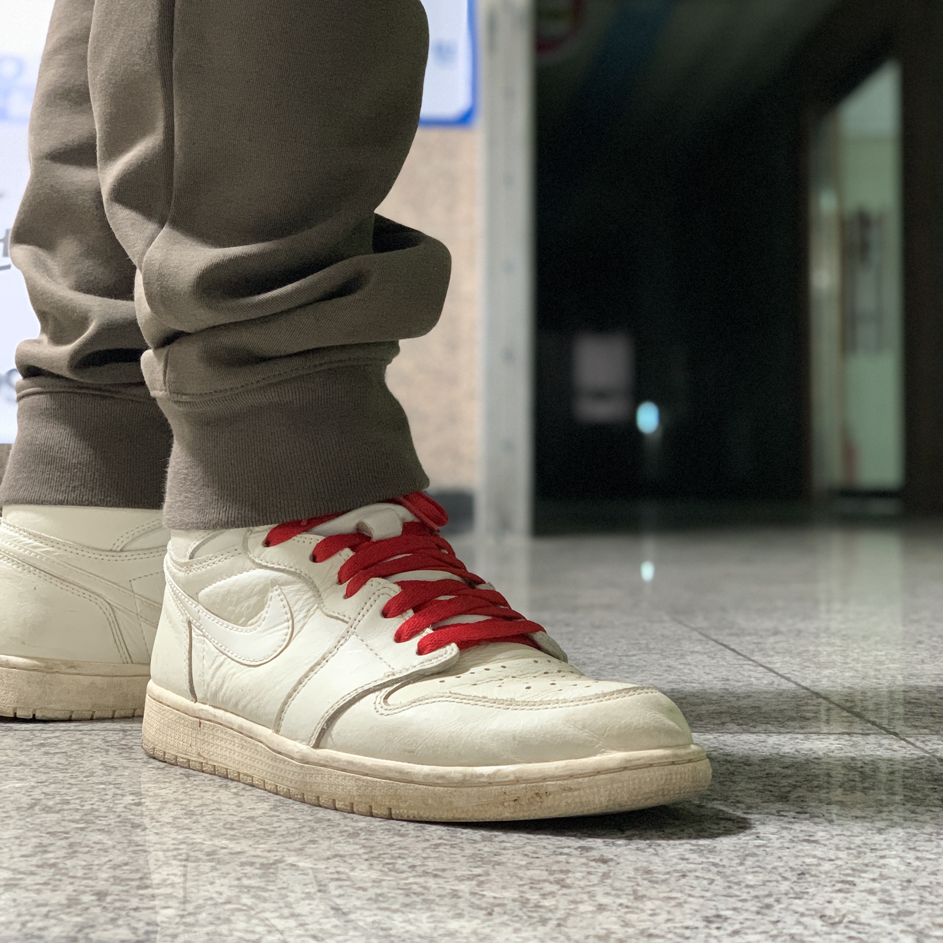 Jordan 1 Retro High OG Sail 착용 스타일 - 2