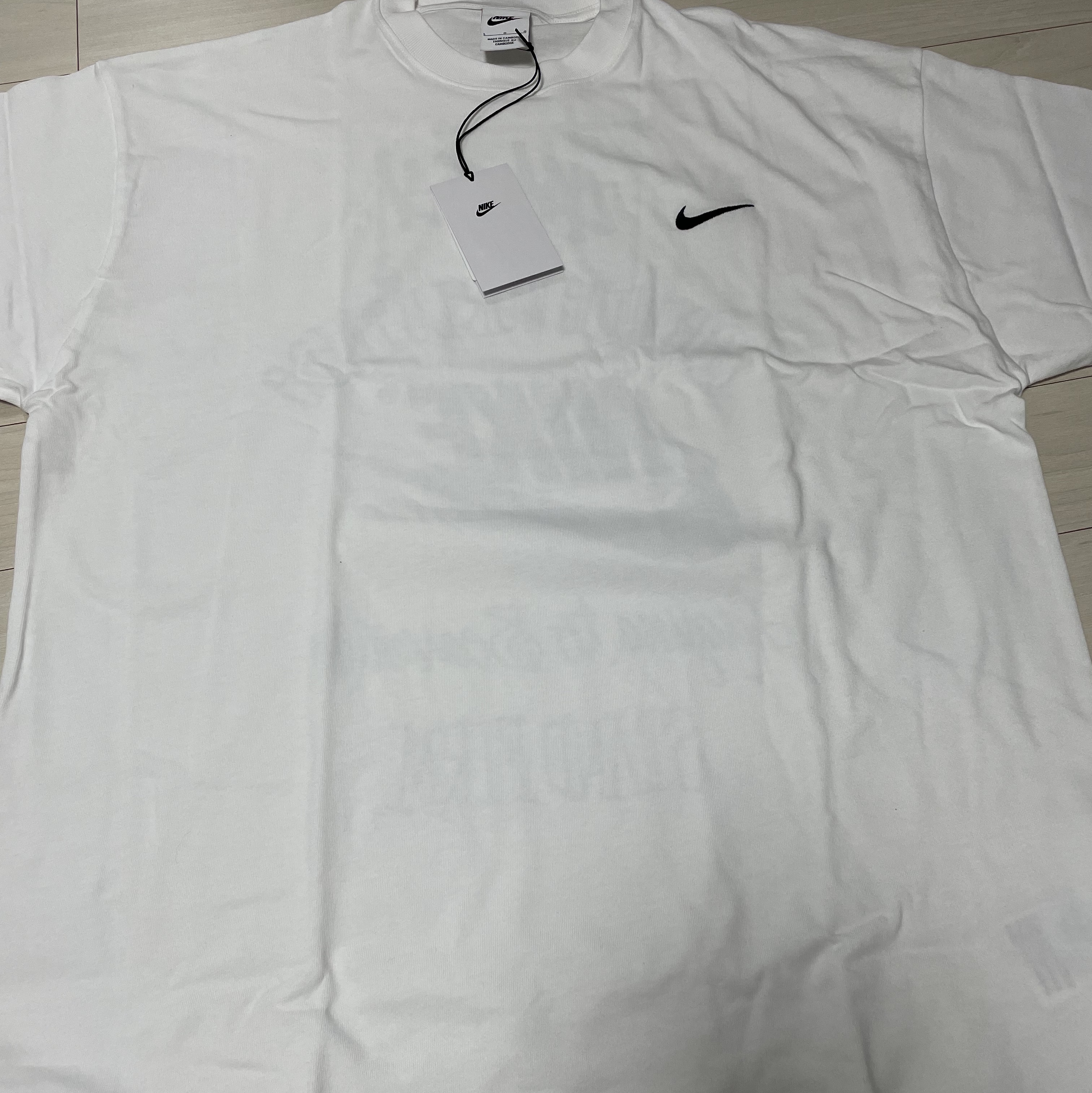Nike x Stussy T-Shirt White (DV1774-100) 착용 스타일 - 2