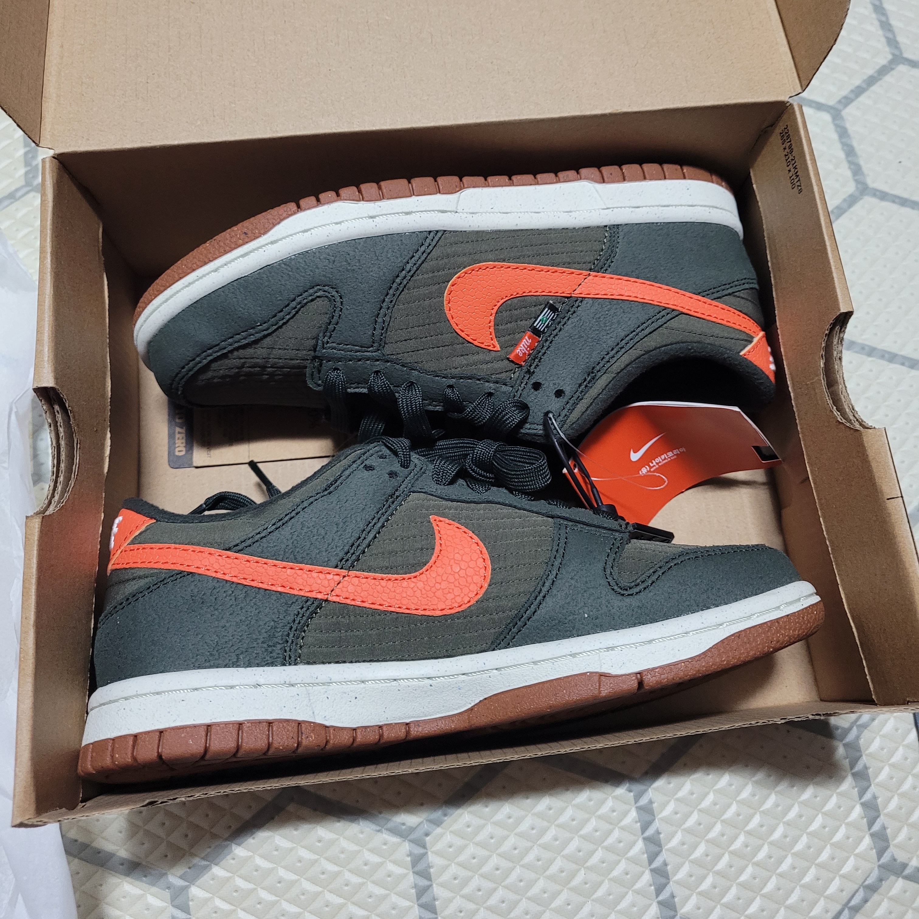 (GS) Nike Dunk Low SE Next Nature Sequoia Olive 착용 스타일