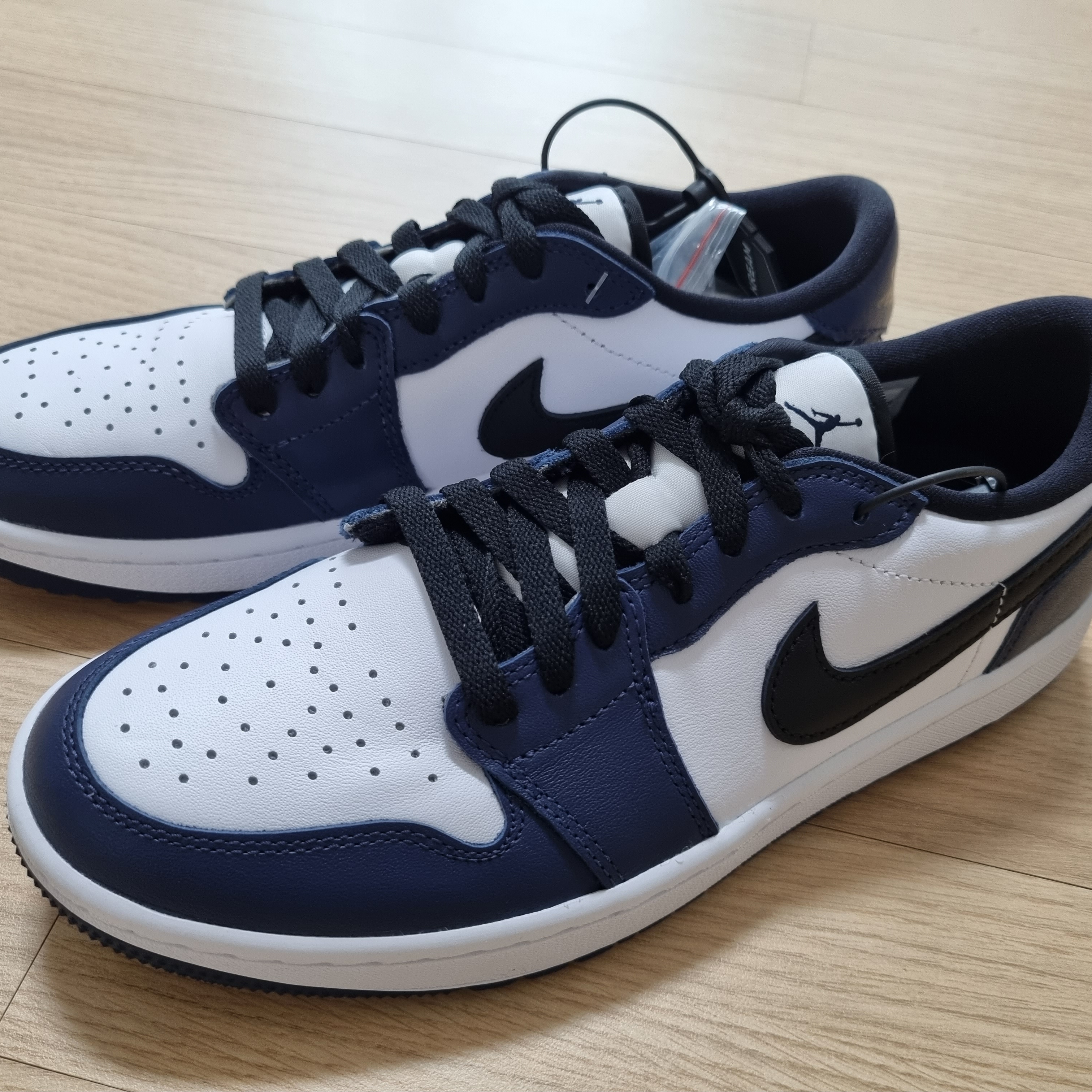 Jordan 1 Low Golf Midnight Navy 착용 스타일