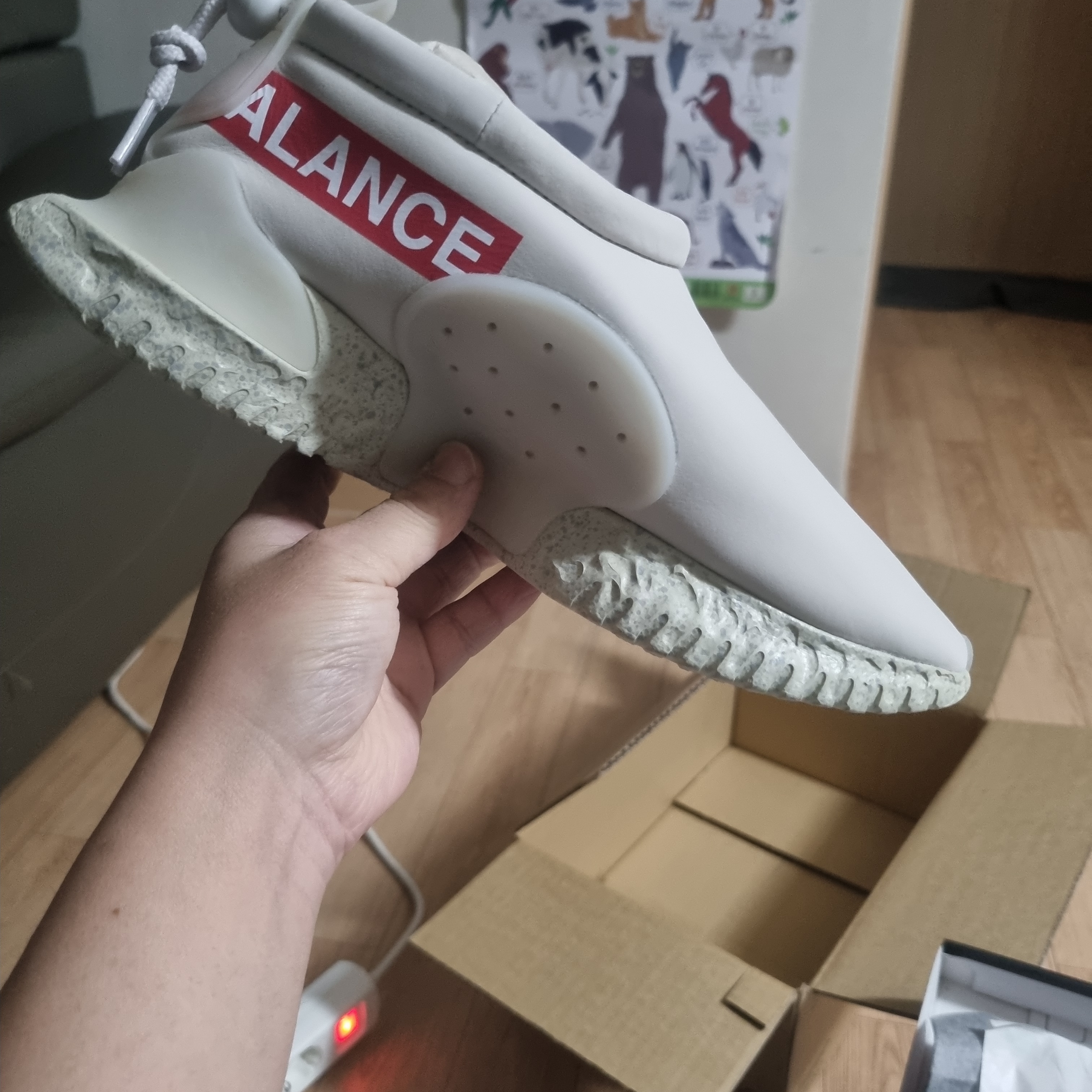 Nike x Undercover Moc Flow SP Light Bone 착용 스타일 - 1