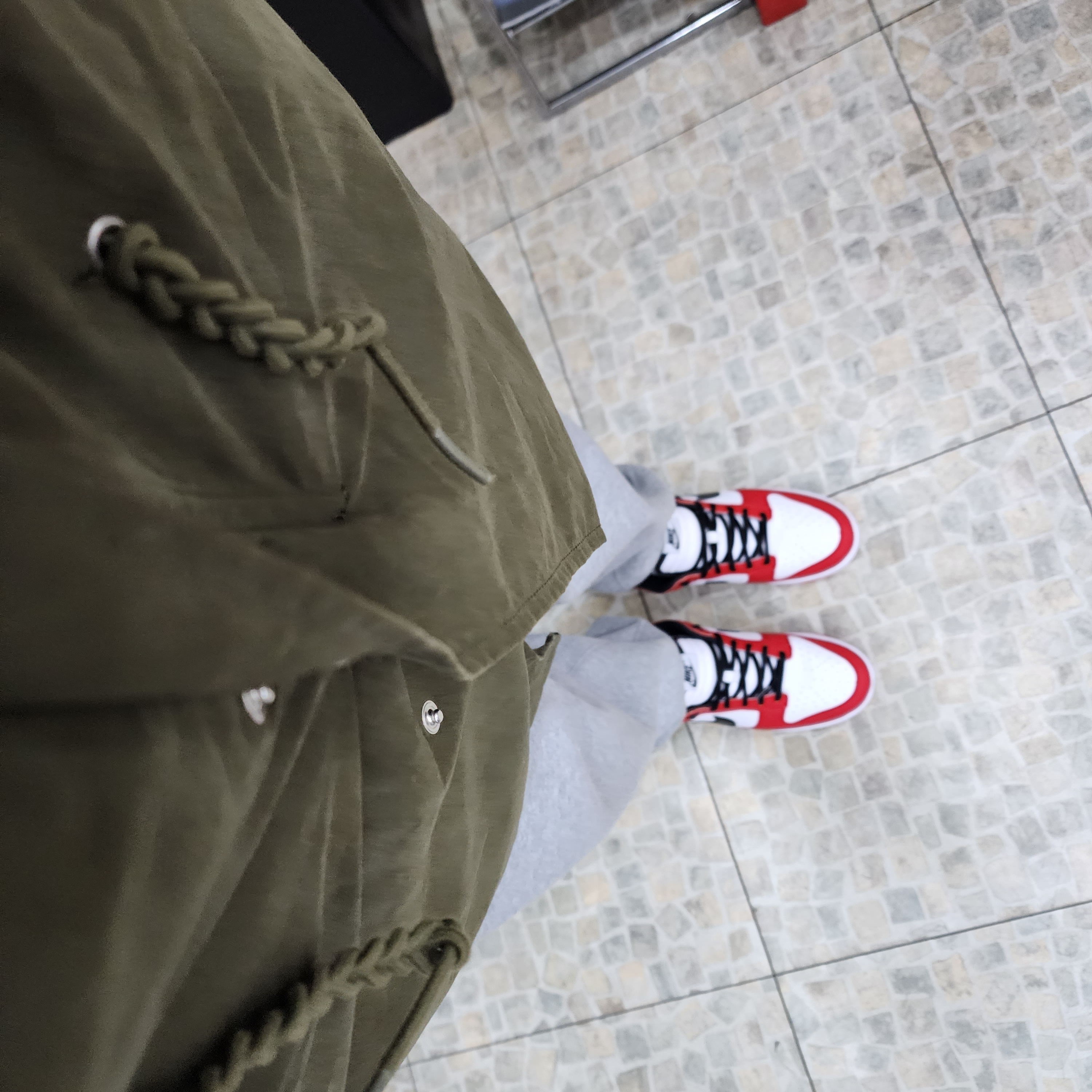 Nike SB Dunk Low Pro Chicago 착용 스타일