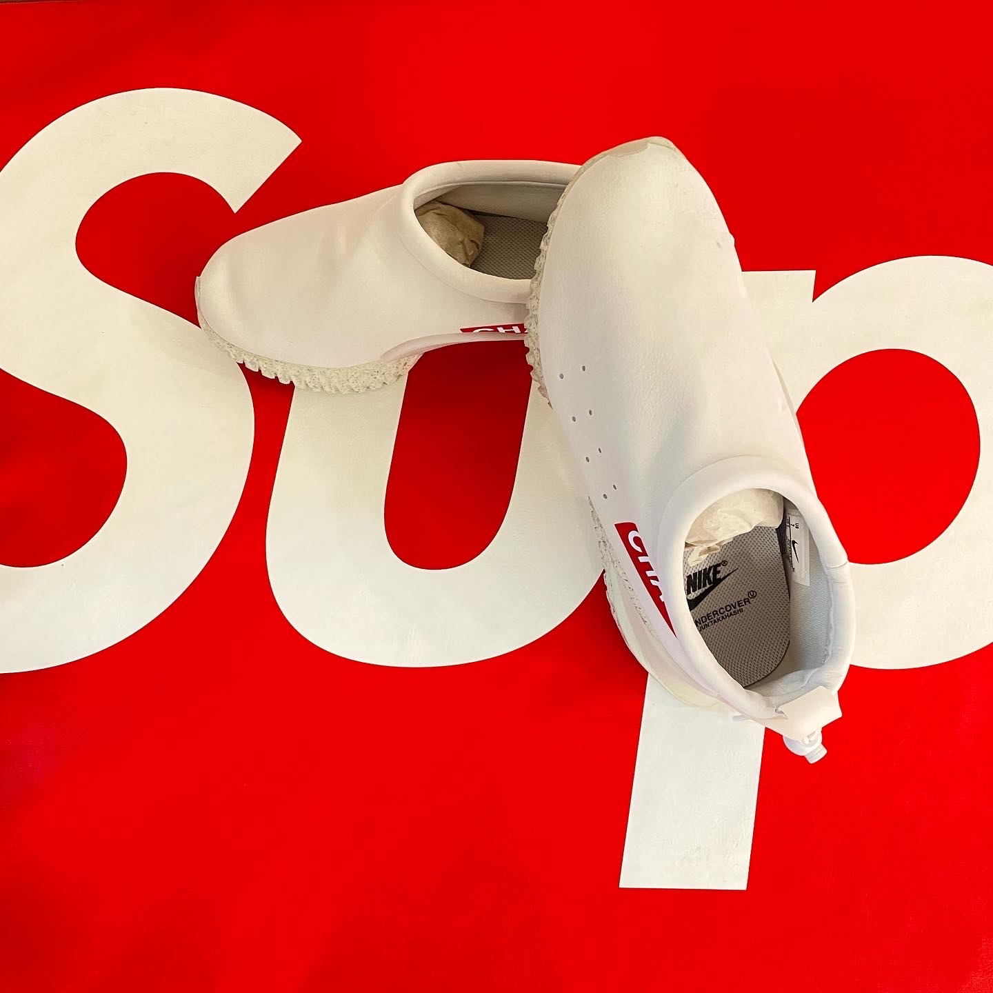 Nike x Undercover Moc Flow SP Light Bone 착용 스타일