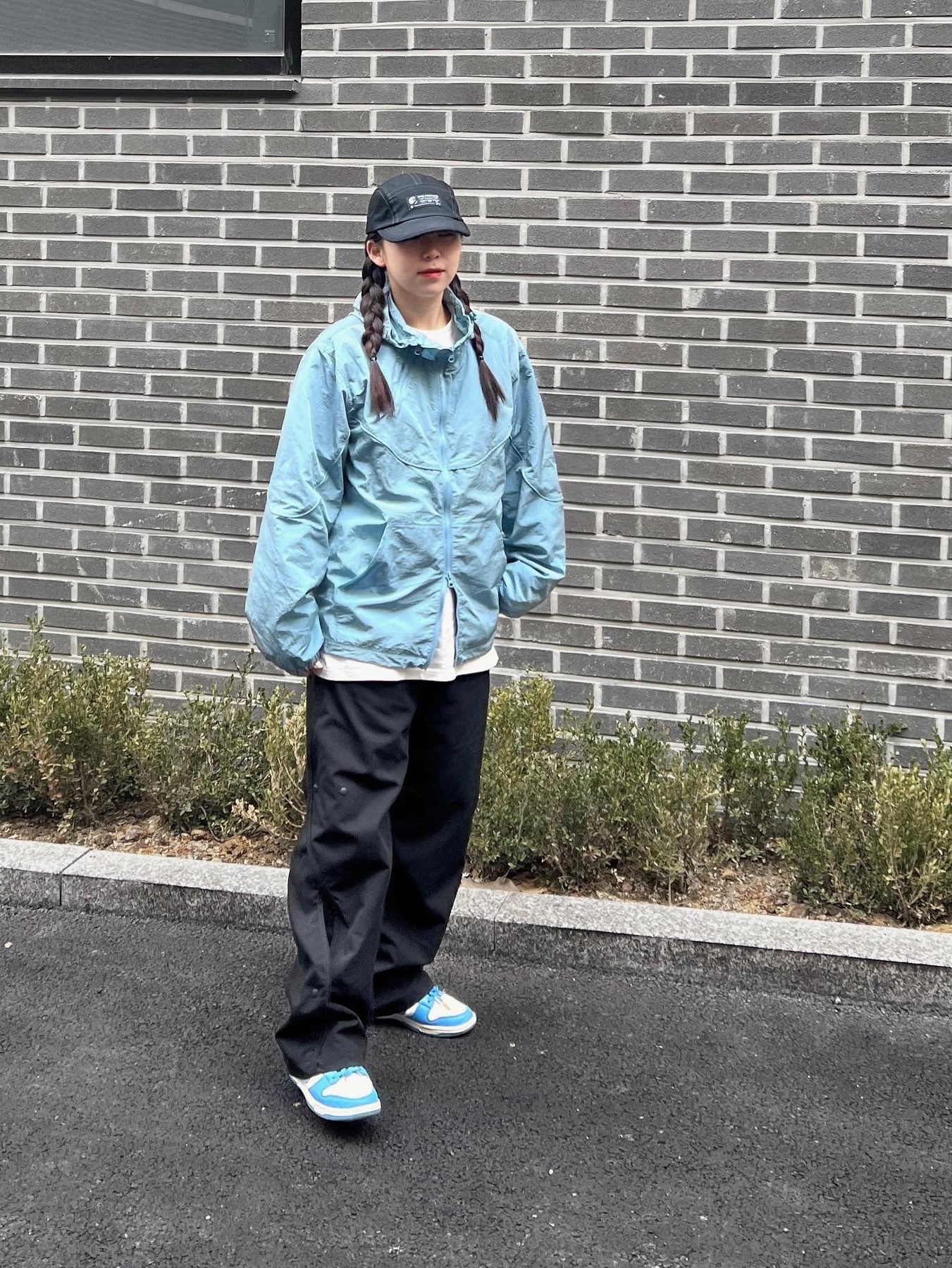 Nike Dunk Low Retro University Blue, Sansan Gear Wave Pants Black - 22FW 착용 스타일 - 2