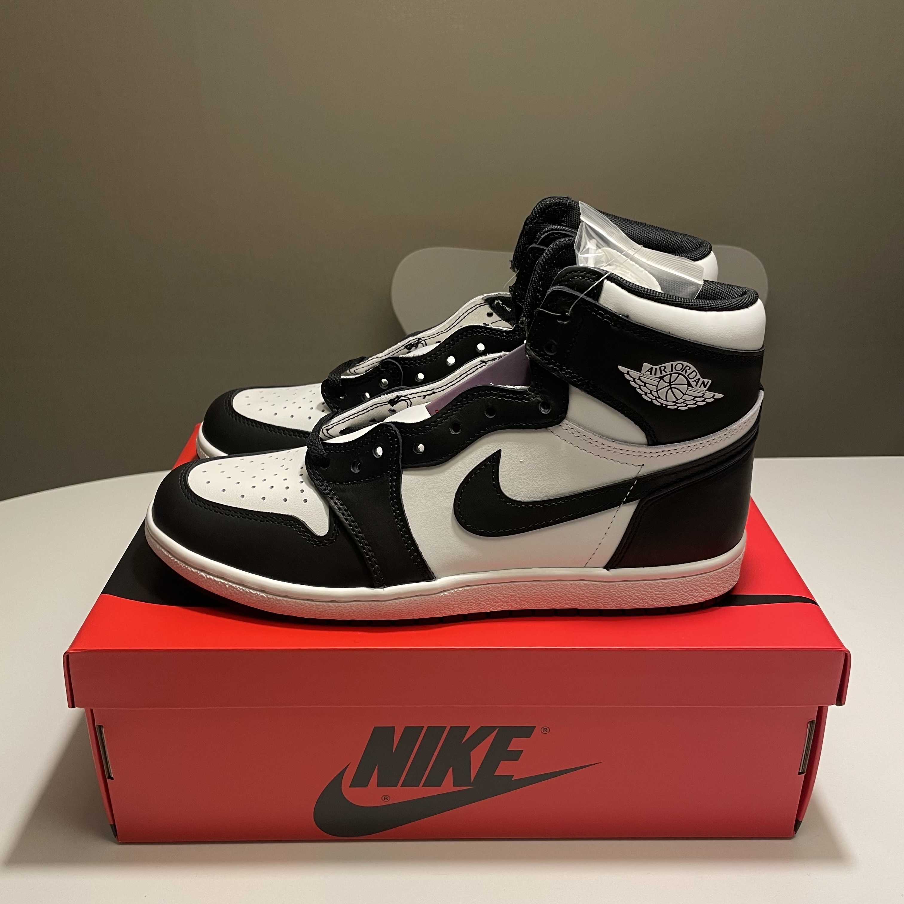 Jordan 1 High 85 Black White 착용 스타일 - 4