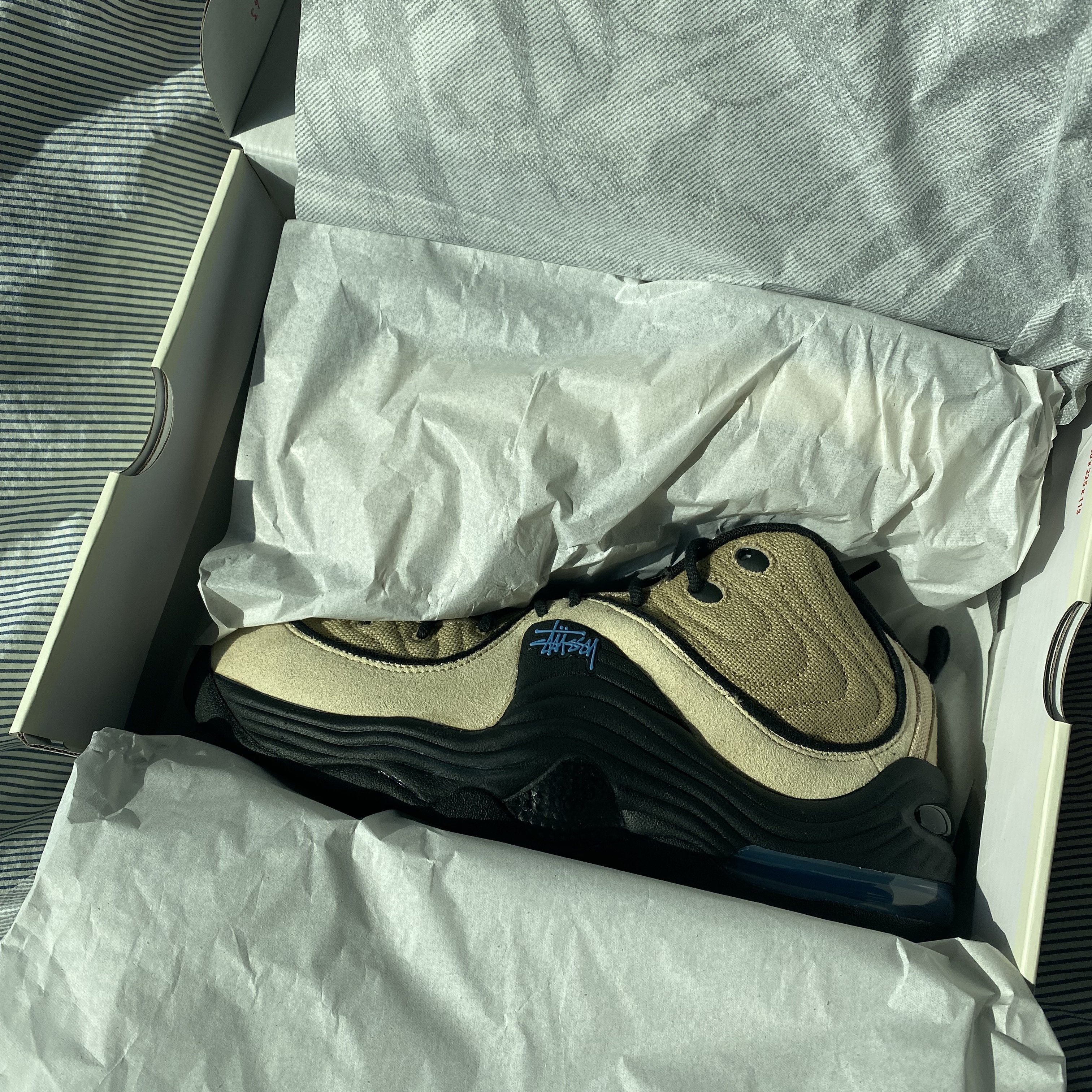 Nike x Stussy Air Penny II Rattan and Limestone 착용 스타일 - 3