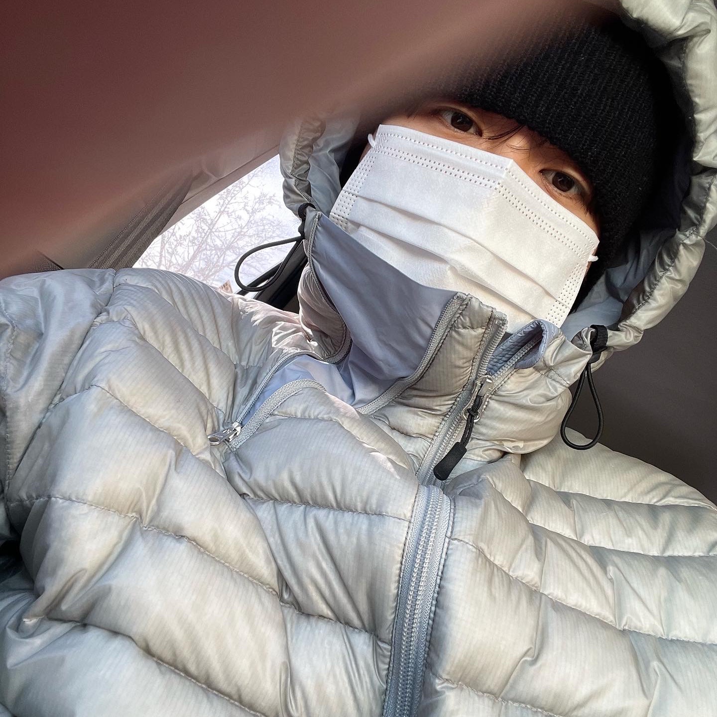 Sansan Gear Suffix Puffer Jacket Grey - 22FW 착용 스타일 - 2