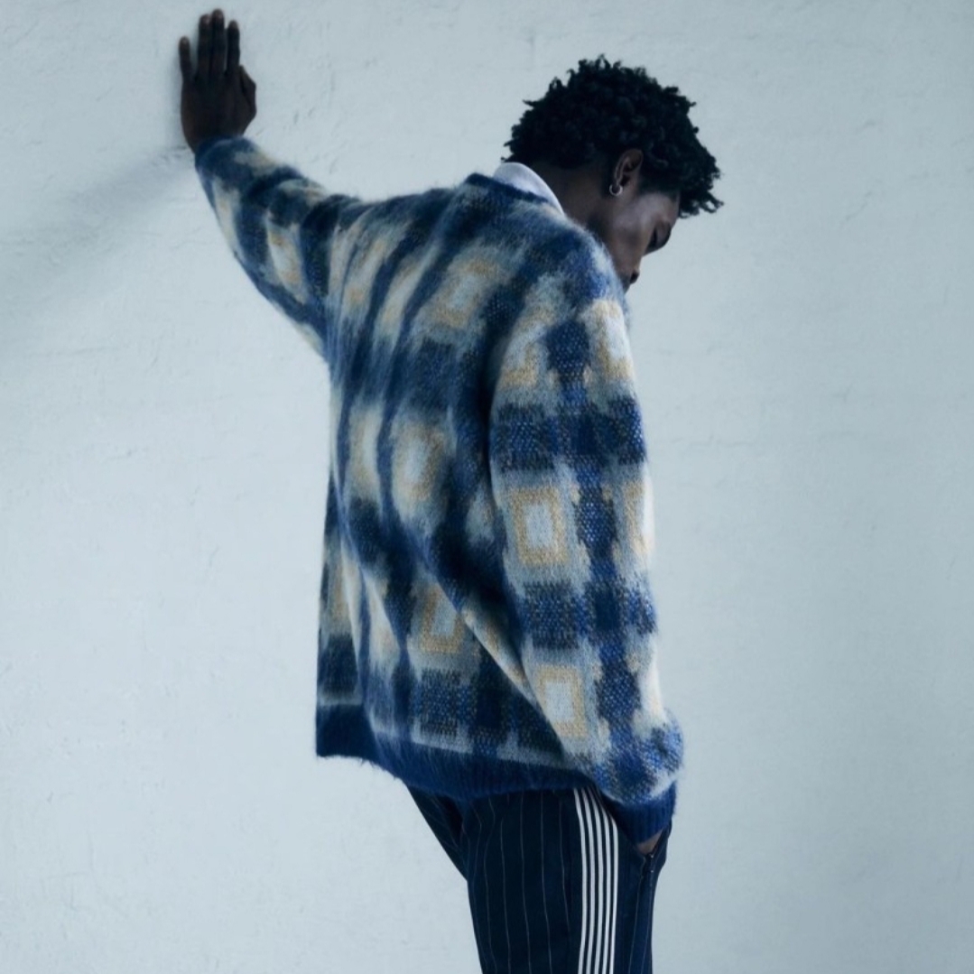 Needles x Kith Mohair Sheridan Cardigan Nocturnal 착용 스타일