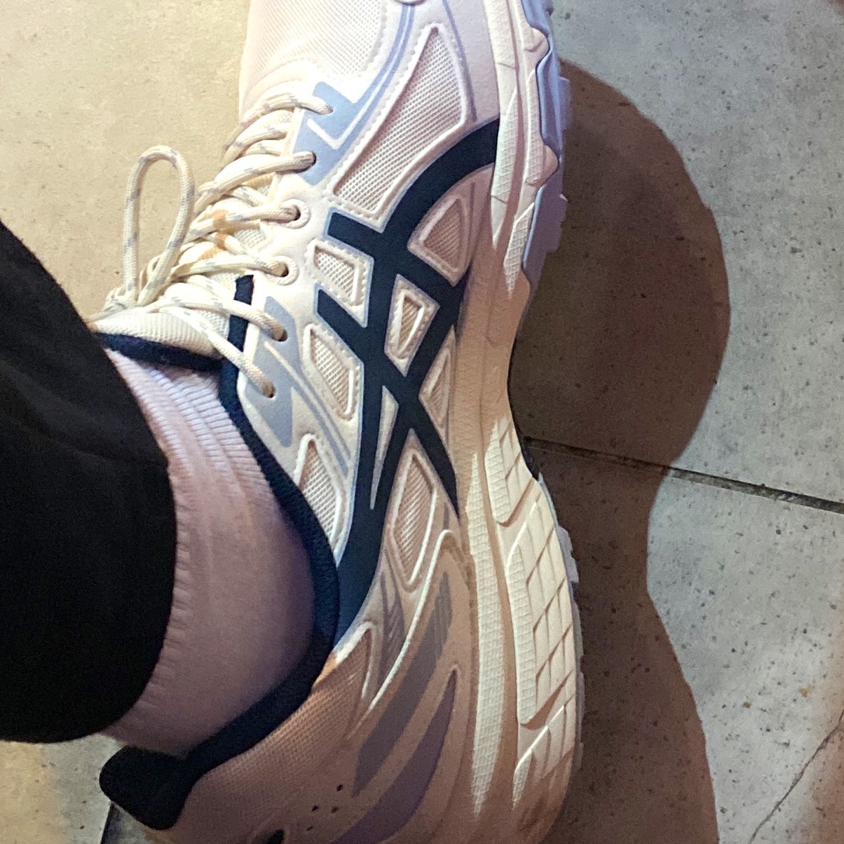 Asics Gel-Venture 6 SPS Birch French Blue 착용 스타일 - 2