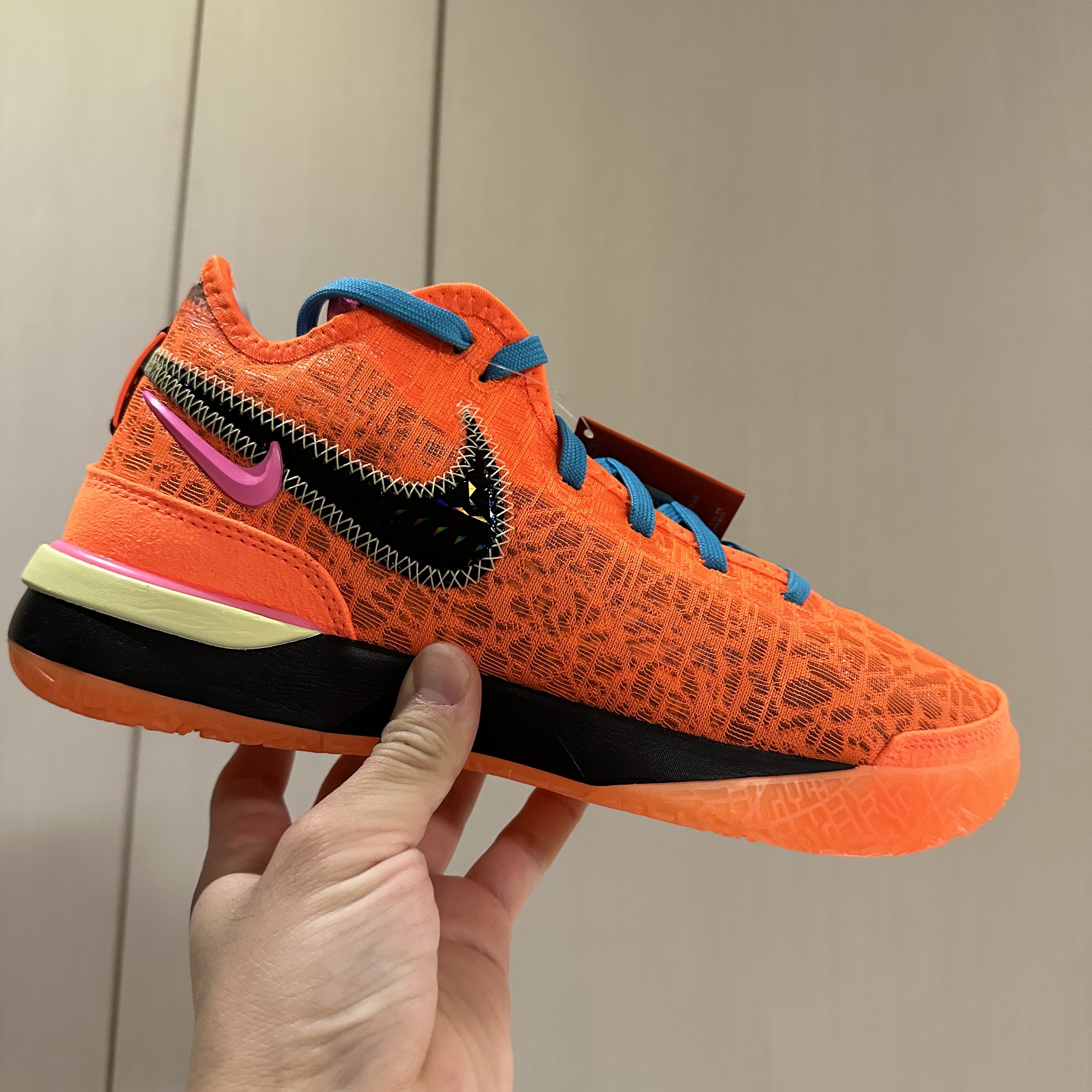 Nike LeBron NXXT Gen EP Multi Color 착용 스타일 - 2
