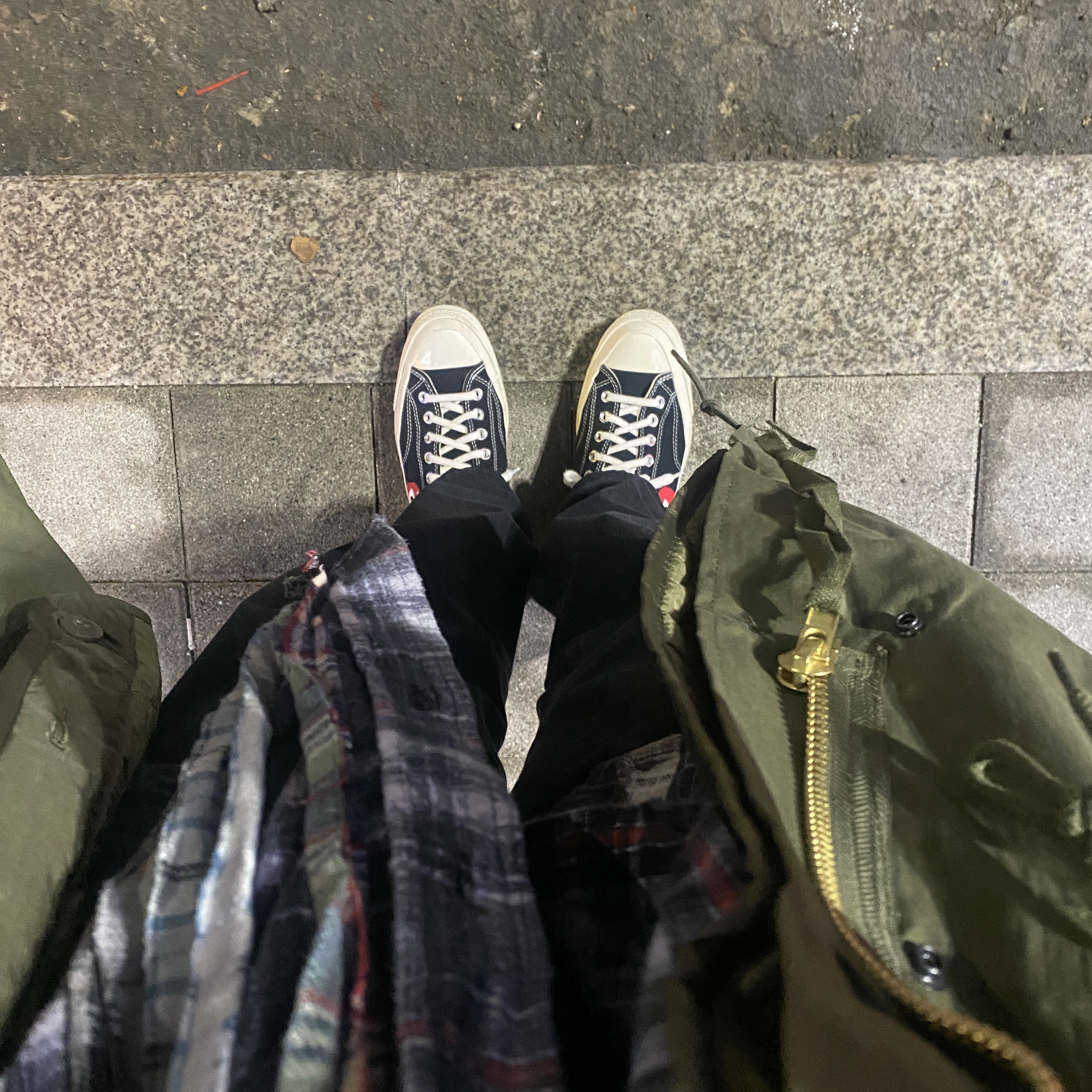 Converse x Play Comme des Garcons Chuck 70 Ox Black 착용 스타일