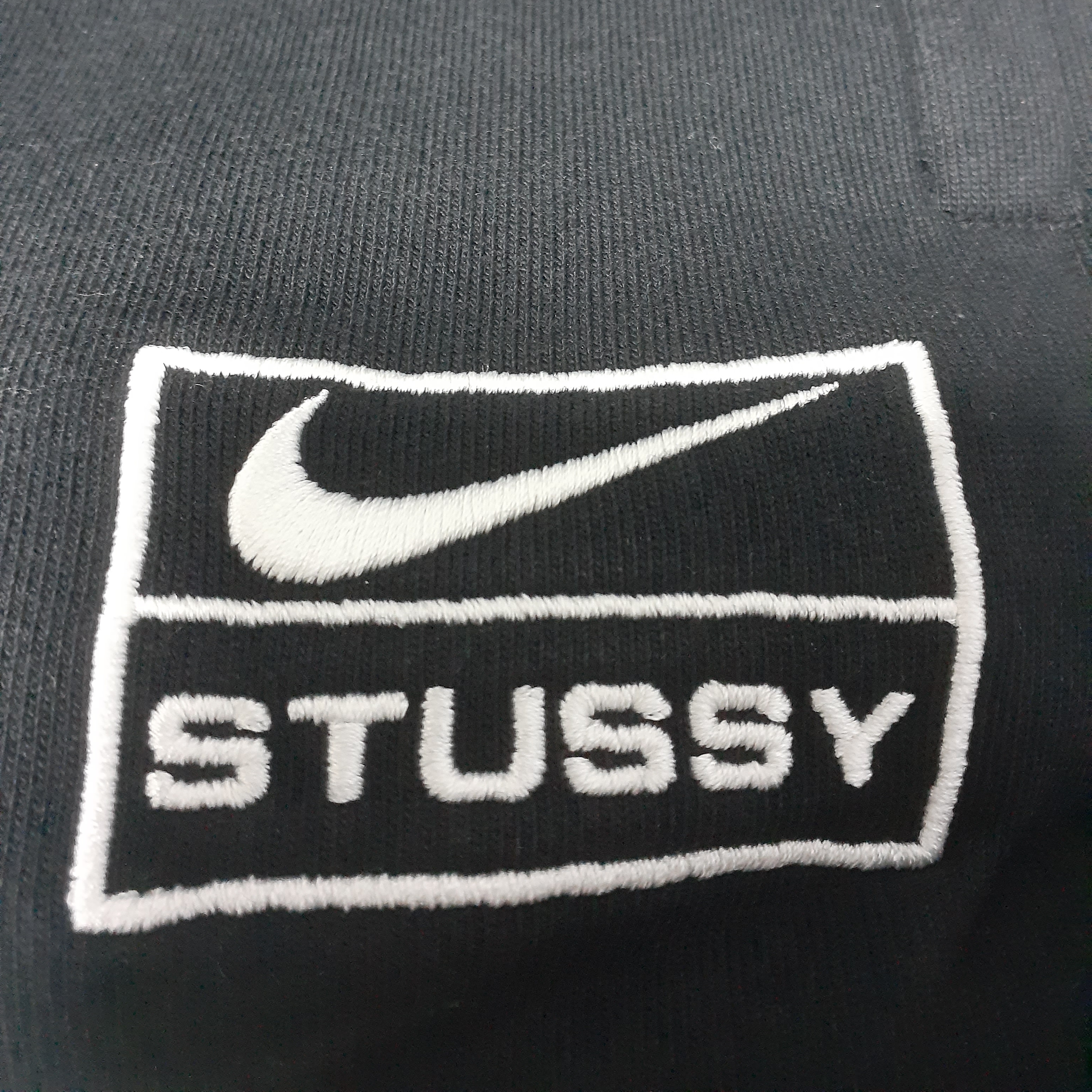 Nike x Stussy NRG Washed Fleece Pants Black (DO5296-010) 착용 스타일 - 1