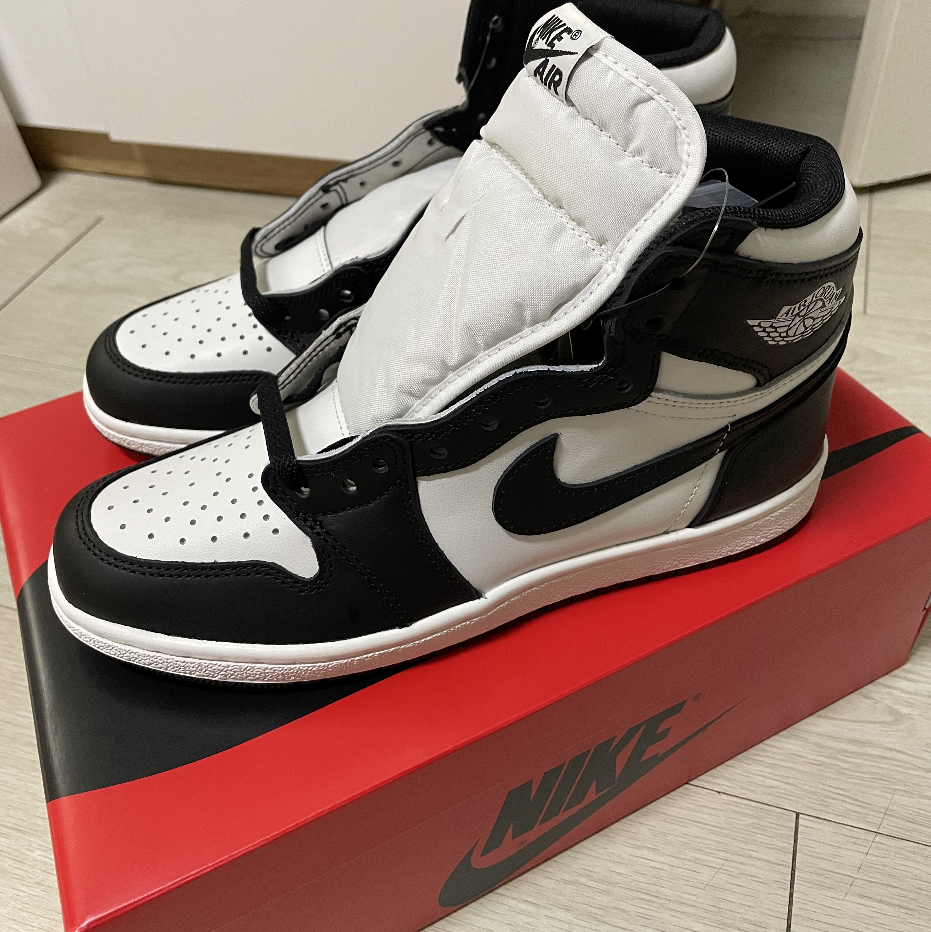 Jordan 1 High 85 Black White 착용 스타일 - 1