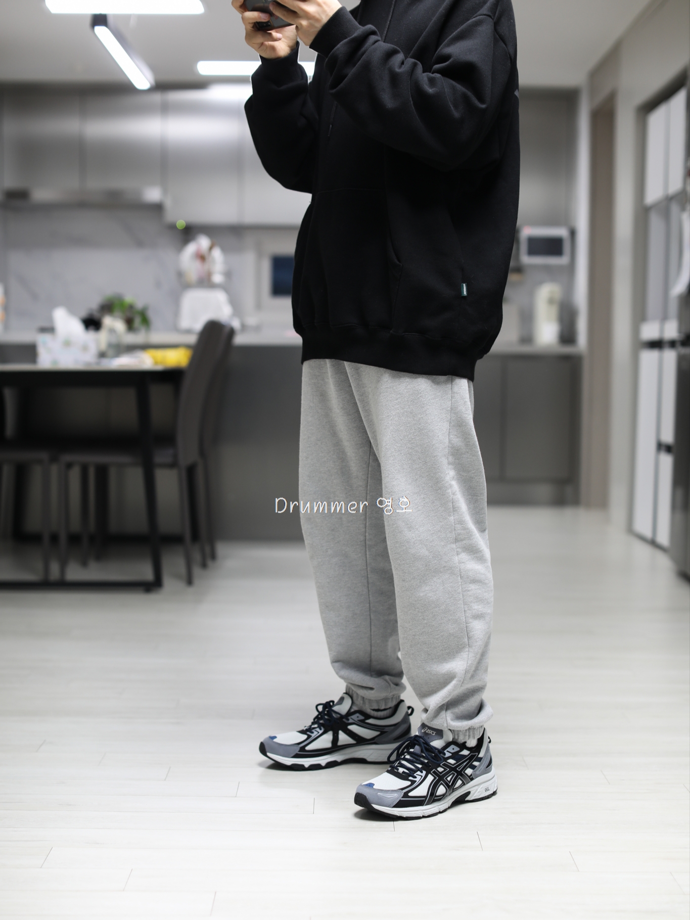 Asics Gel-Venture 6 SPS Glacier Grey 착용 스타일 - 3