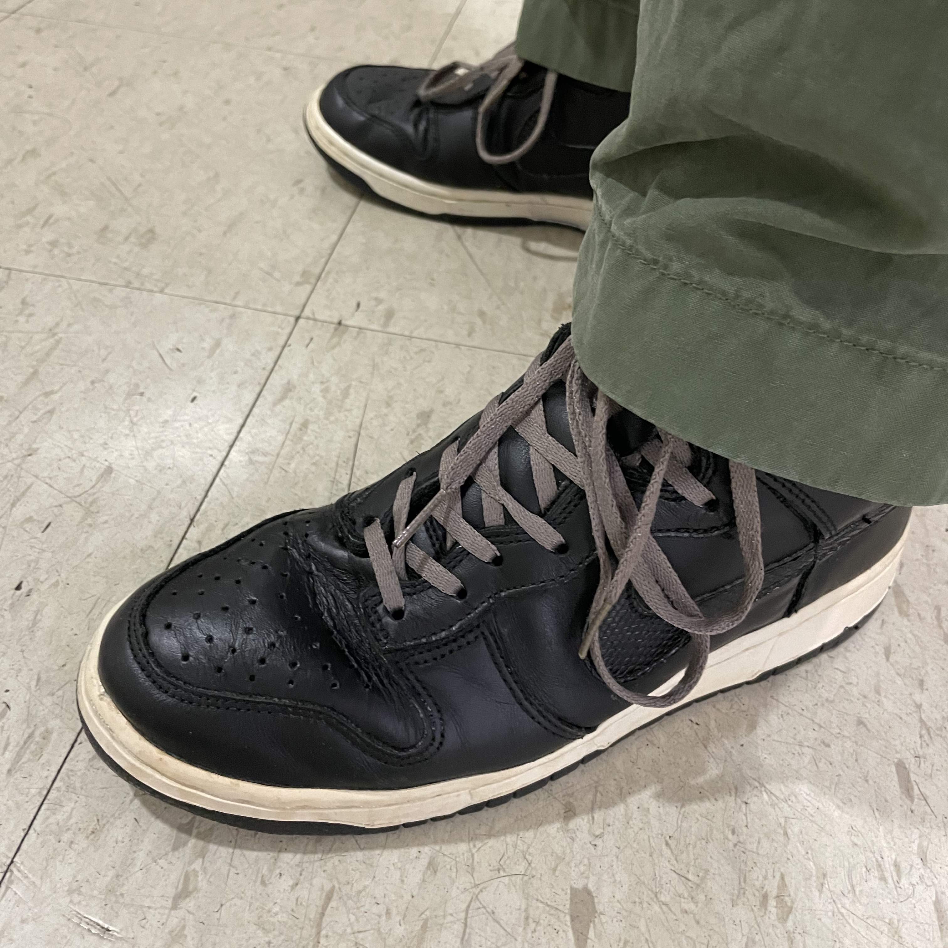 Nike x Stussy Dunk High Plus B Black White, Nike x Stussy Air Force 1 '07 Mid SP Black 착용 스타일 - 2