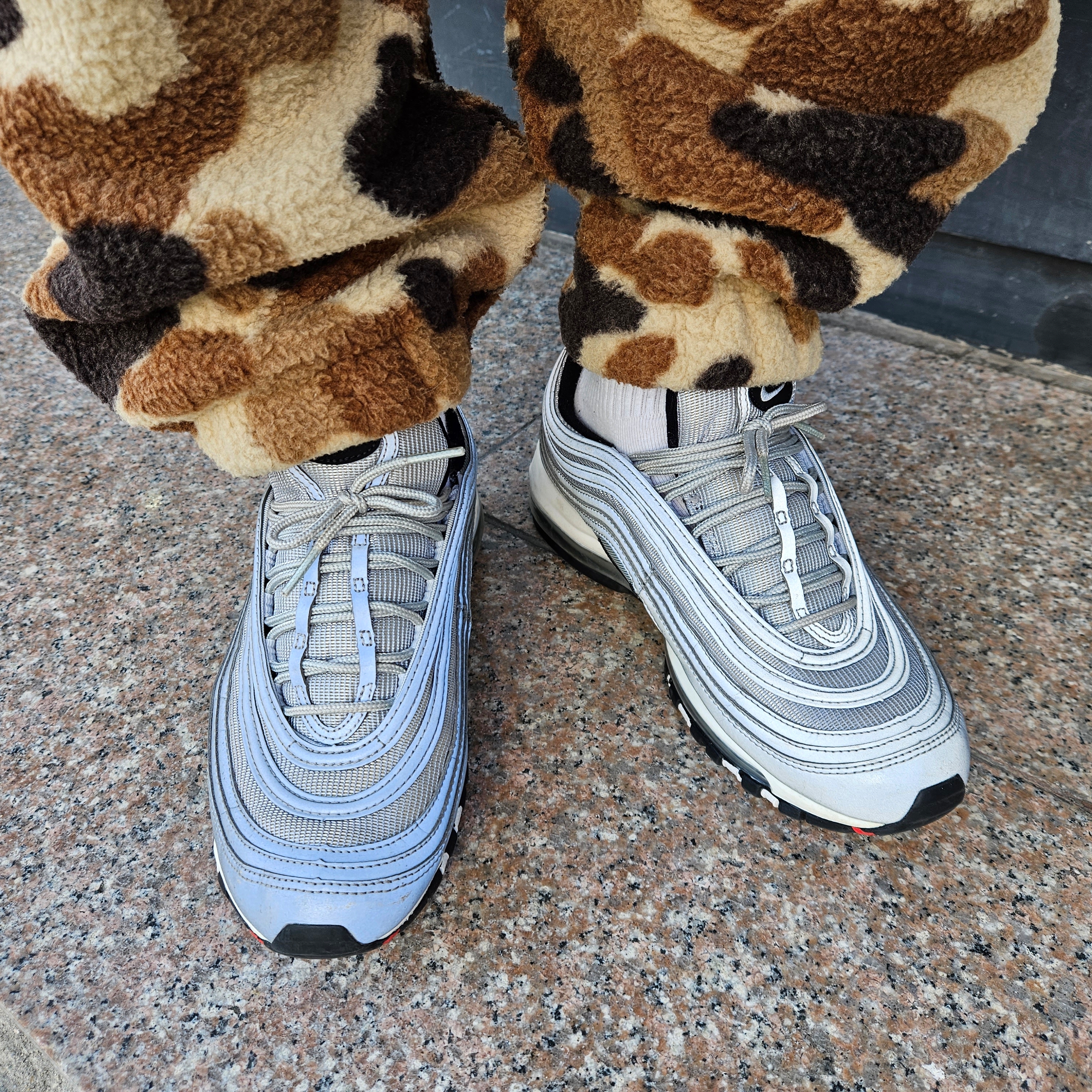 Nike Air Max 97 Reflective Silver 착용 스타일