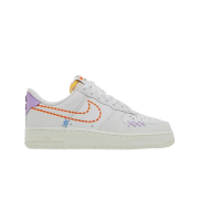 (W) Nike Air Force 1 '07 SE White