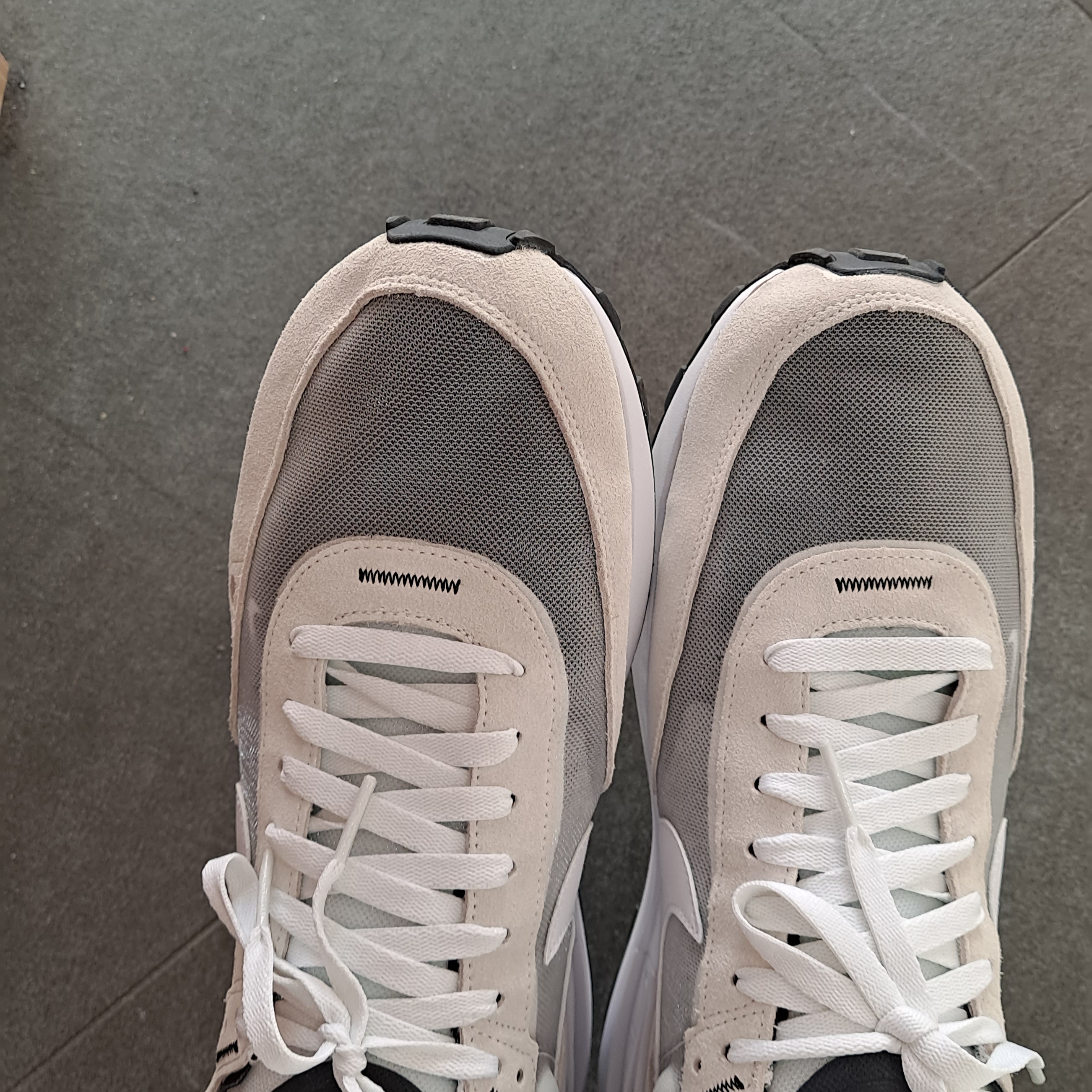 Nike Waffle One Infinite Lilac 착용 스타일 - 1