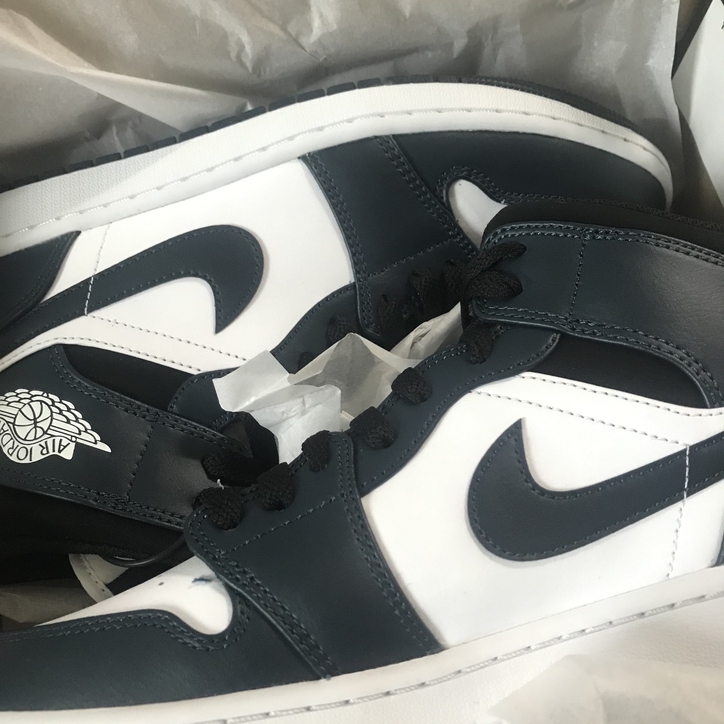 Jordan 1 Mid Dark Teal 착용 스타일