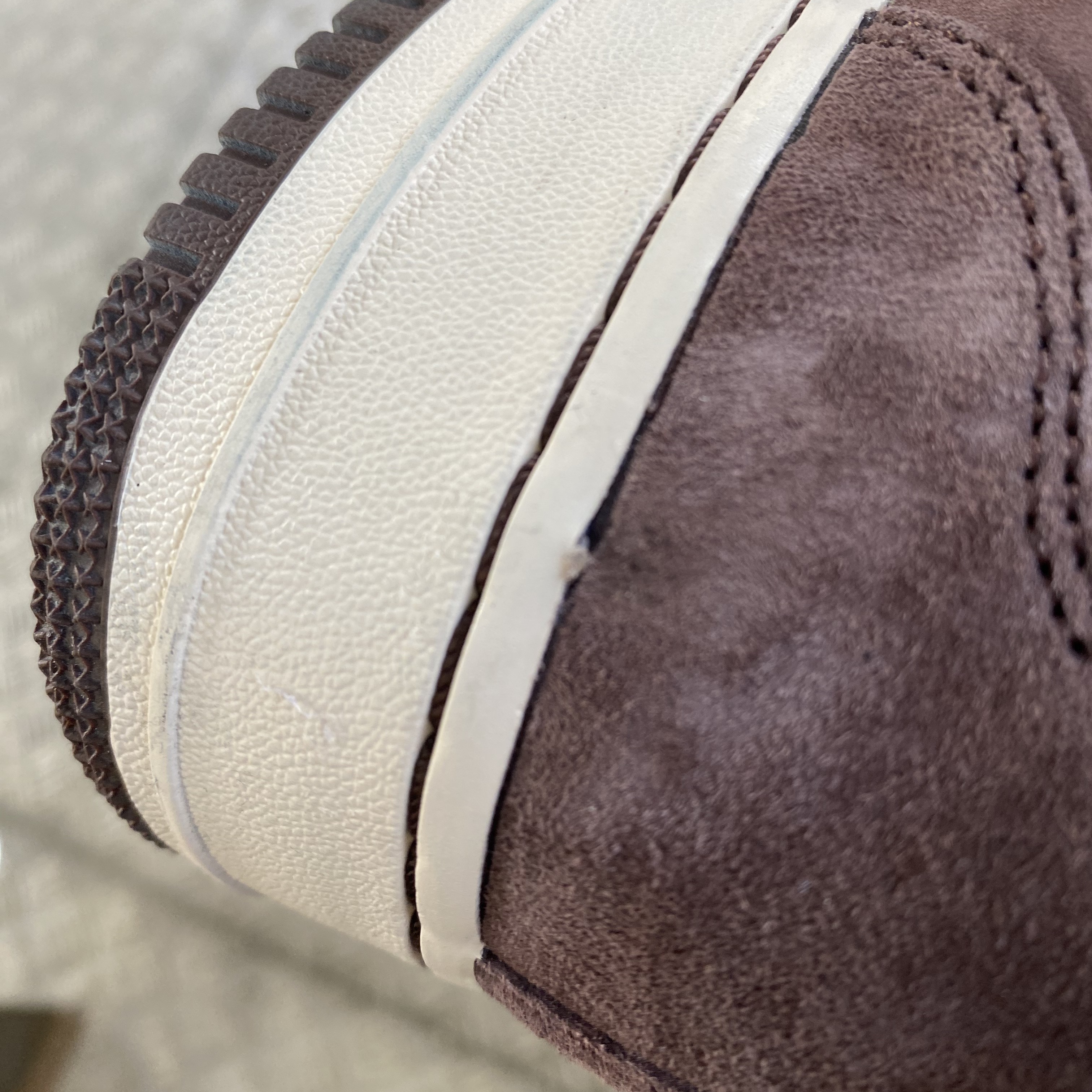 Nike Air Force 1 Mid '07 QS Chocolate 착용 스타일