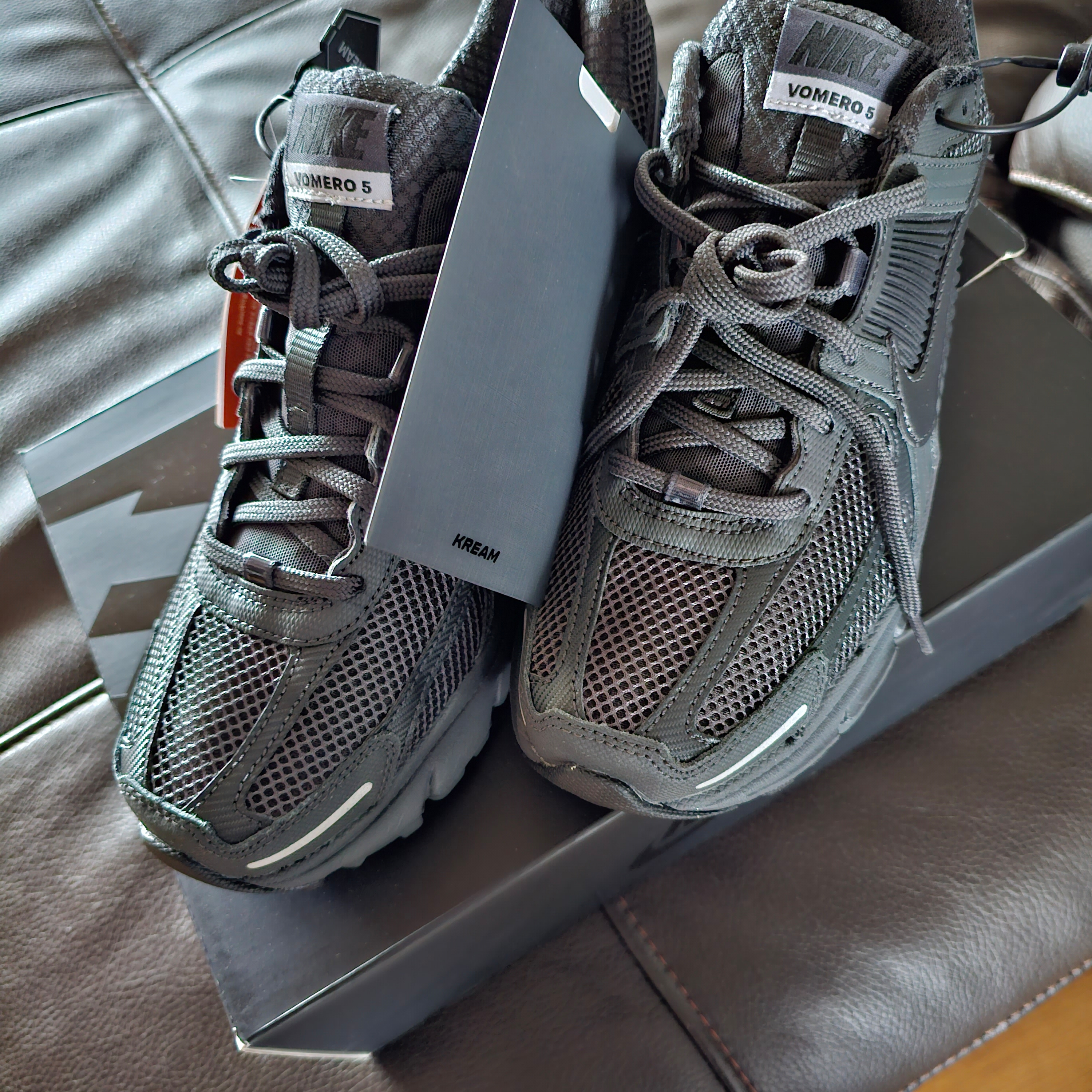 Nike Zoom Vomero 5 SP Anthracite 2023 착용 스타일