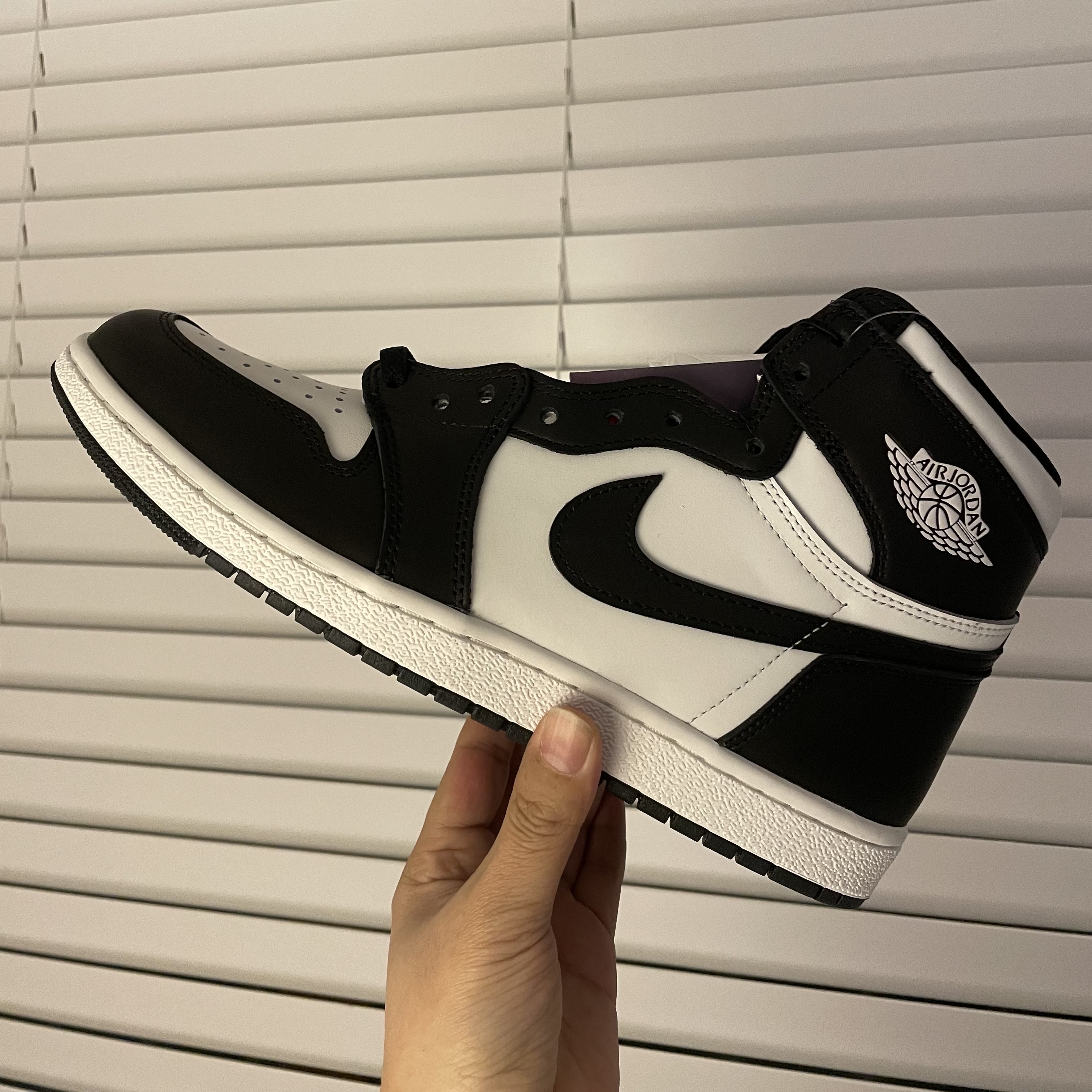 Jordan 1 High 85 Black White 착용 스타일 - 2