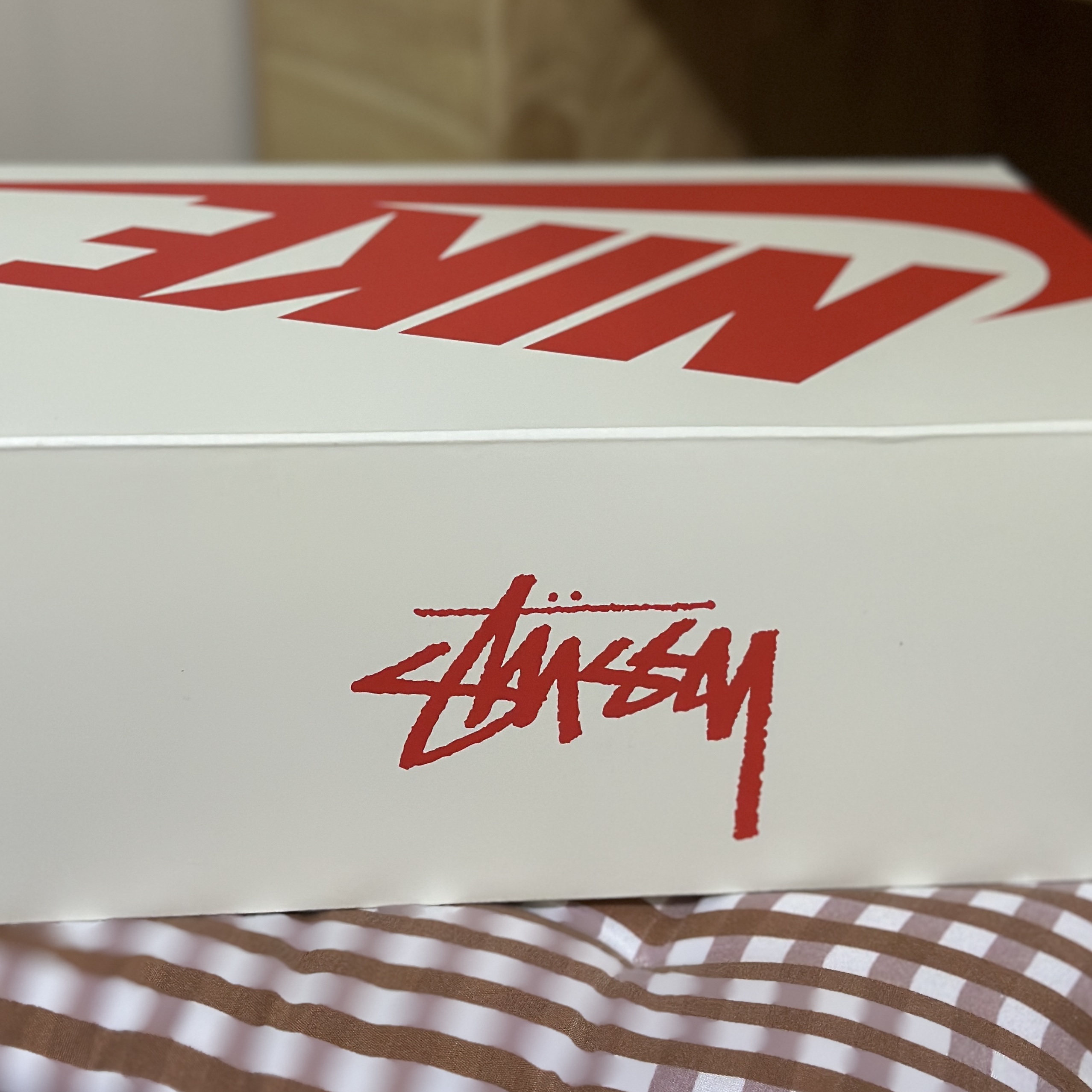 Nike x Stussy Air Penny II Rattan and Limestone 착용 스타일 - 4