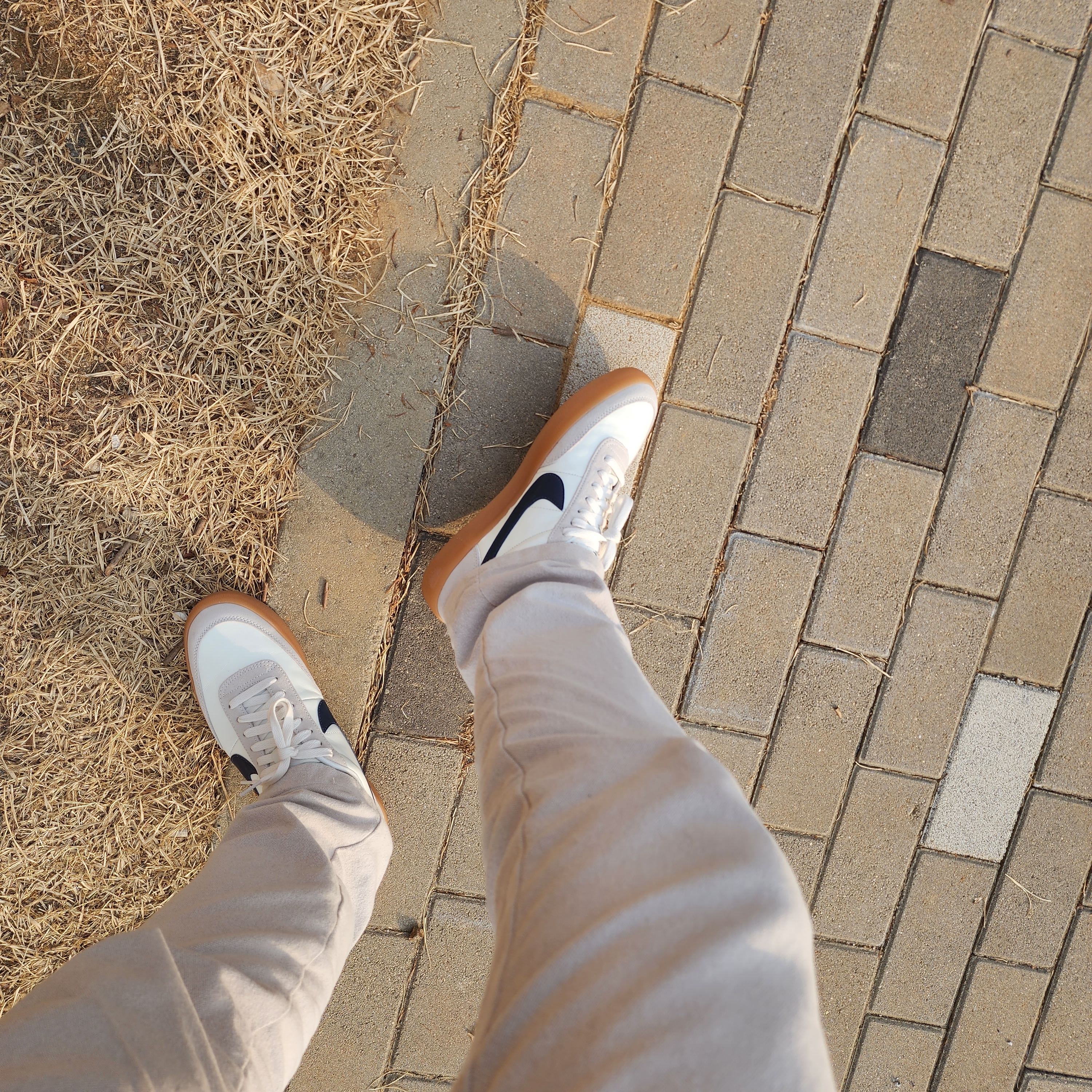 Nike x J.Crew Killshot 2 Sail Midnight Navy 착용 스타일