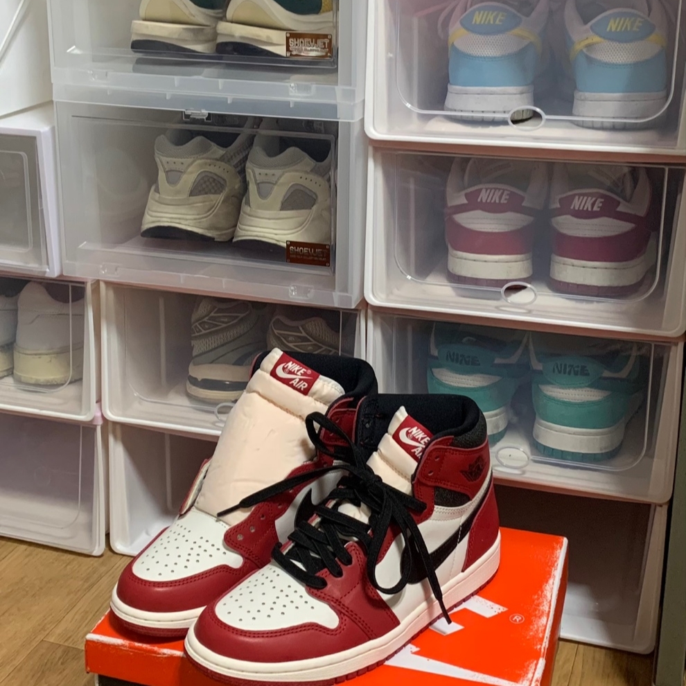 Jordan 1 Retro High OG Chicago 2022, Nike x Sacai VaporWaffle Tour Yellow & Gorge Green Sail 착용 스타일
