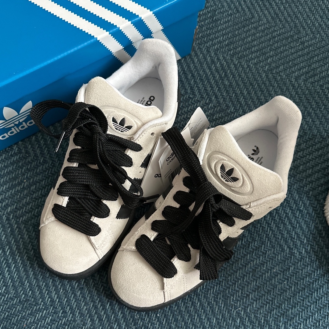Adidas Campus 00s Cloud White Core Black 착용 스타일