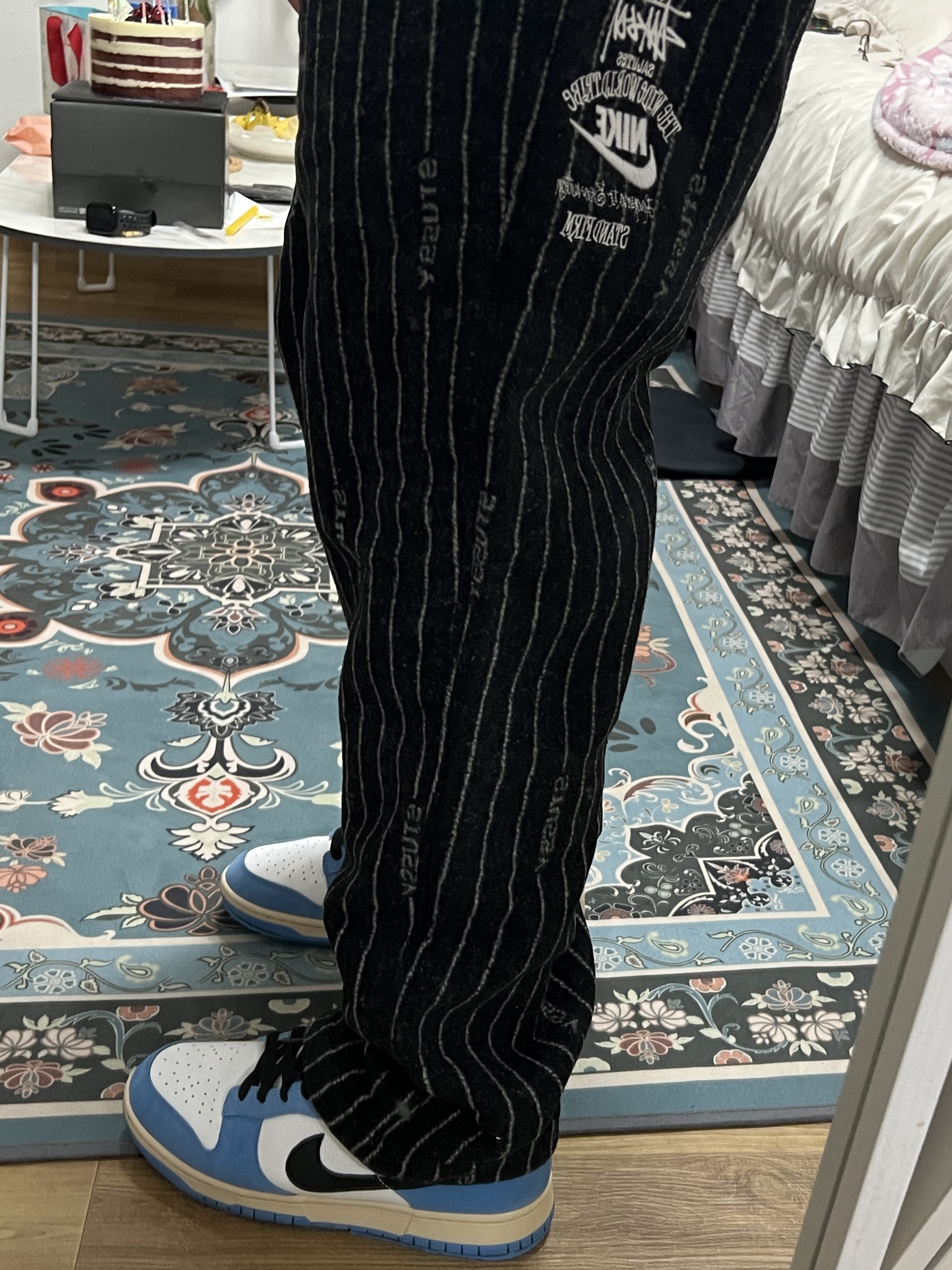 Nike x Stussy NRG Striped Wool Pants Black (DR4021-010) 착용 스타일 - 1