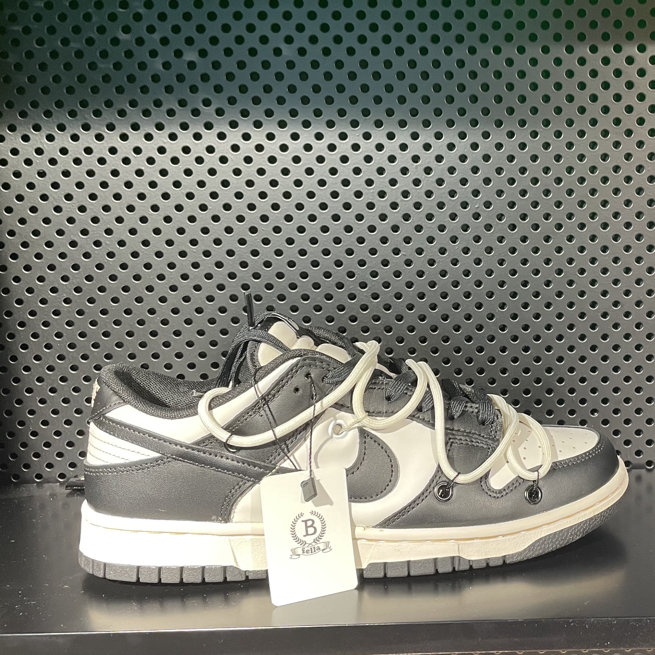 Nike x Peaceminusone Kwondo1 White, Nike Dunk Low Retro Black 착용 스타일 - 3