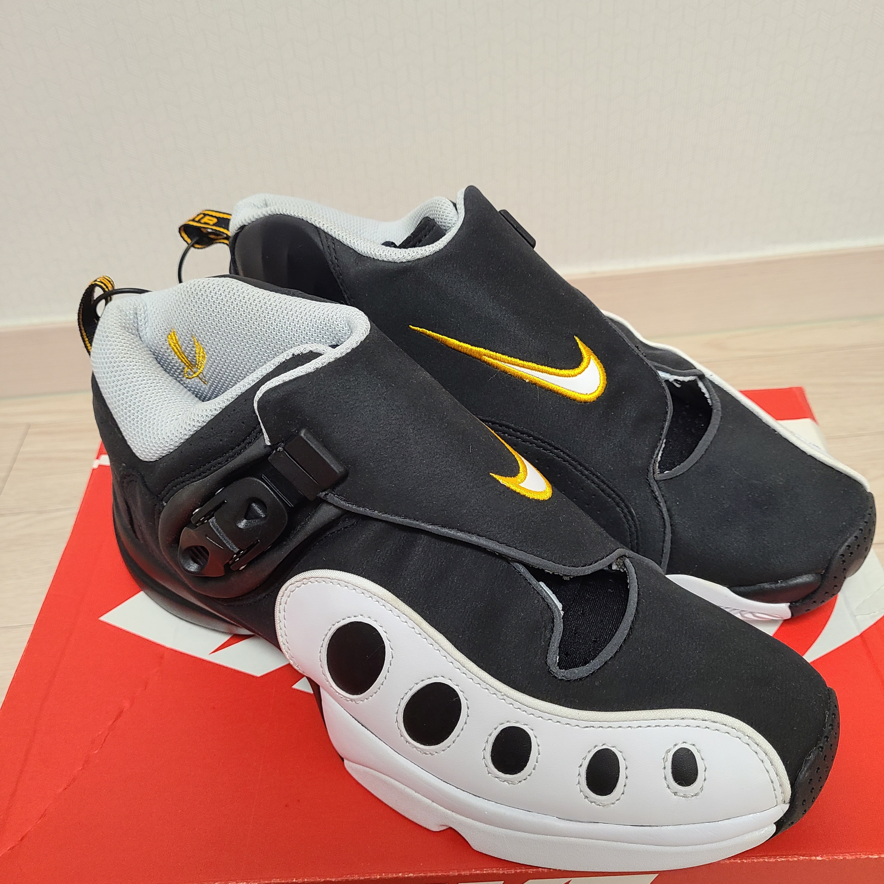 Nike Zoom GP Black White Canyon Gold 2019 착용 스타일