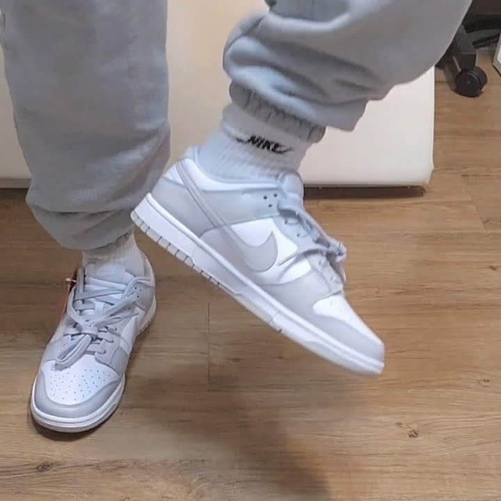Nike Dunk Low Retro Grey Fog 착용 스타일 - 1