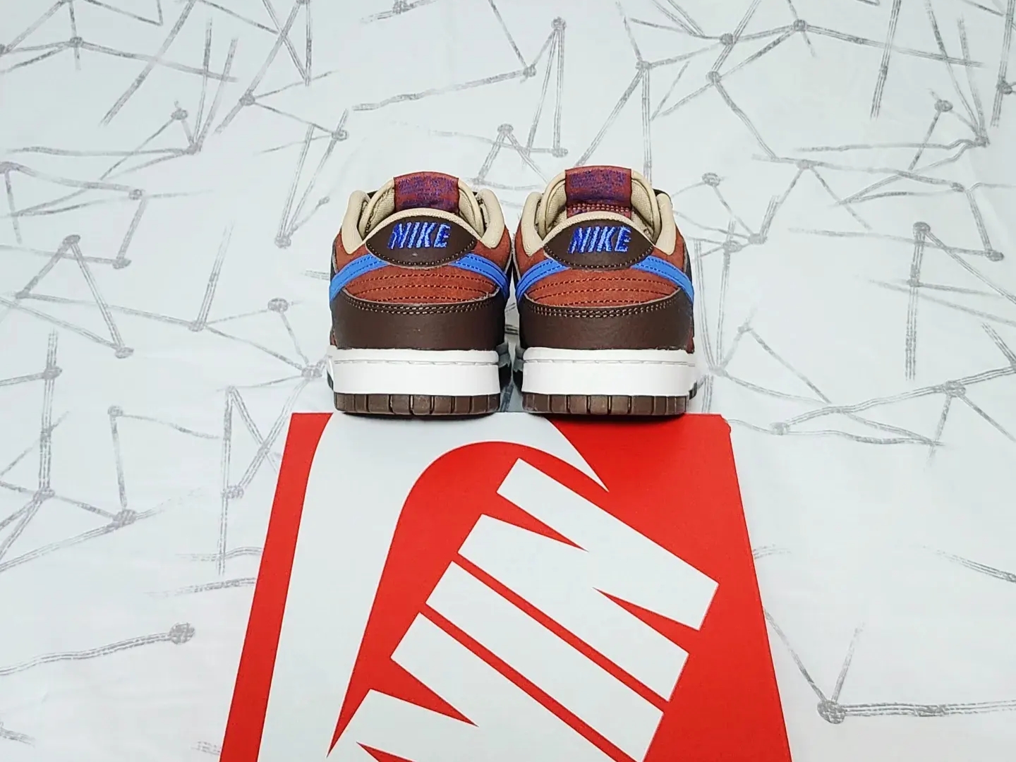 Nike Dunk Low Retro PRM Mars Stone 착용 스타일 - 5