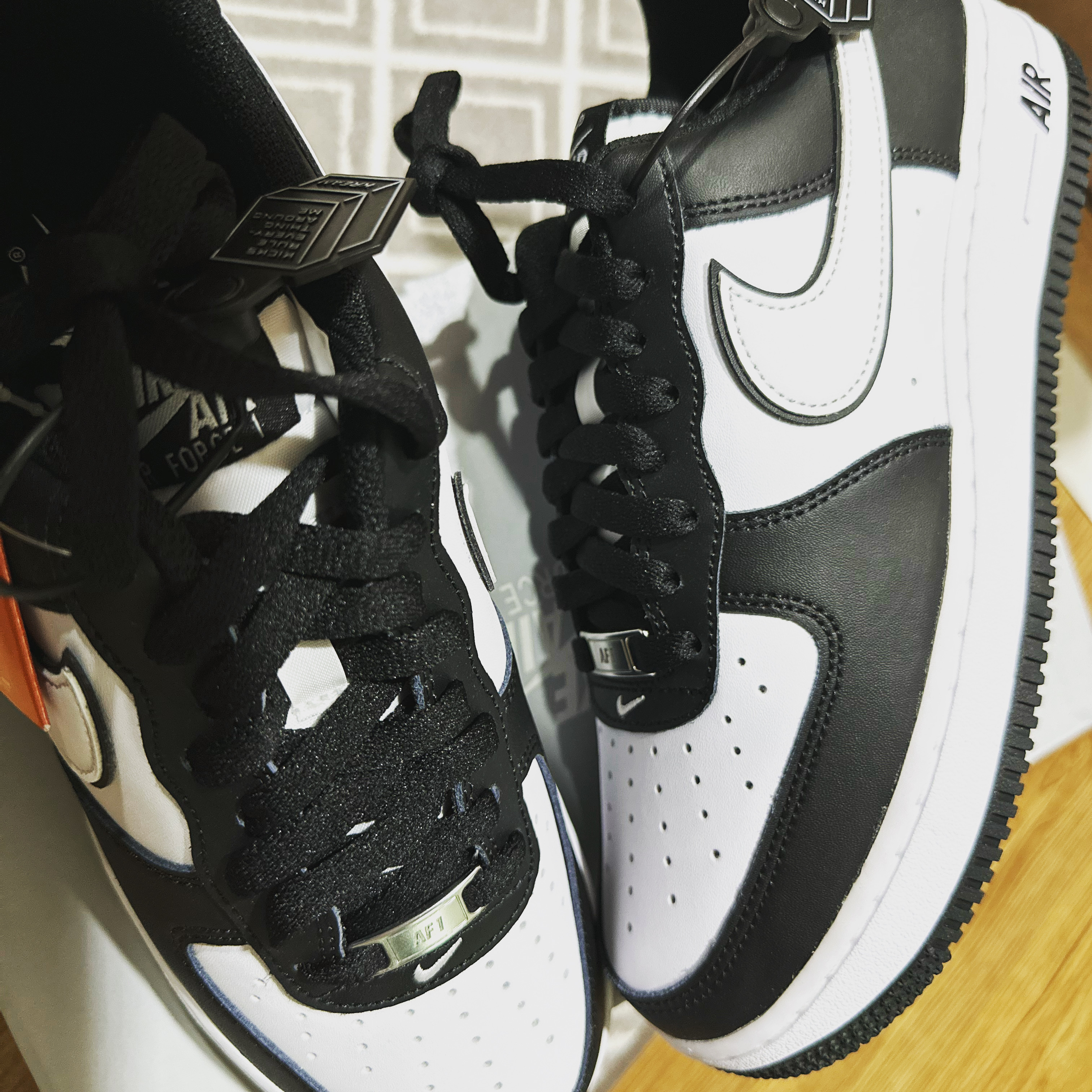 Nike Air Force 1 '07 Black White 착용 스타일