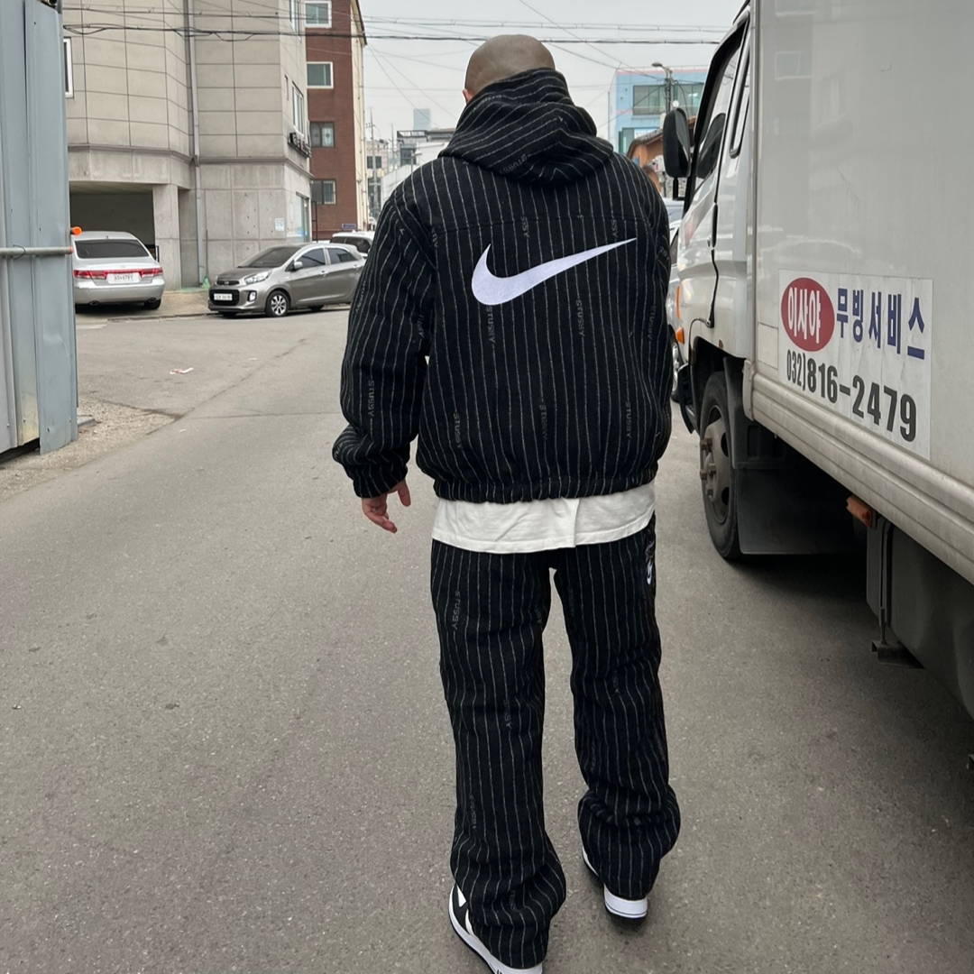 Nike x Stussy NRG Striped Wool Jacket Black (DR4023-010), Nike x Stussy NRG Striped Wool Pants Black (DR4021-010) 착용 스타일 - 1